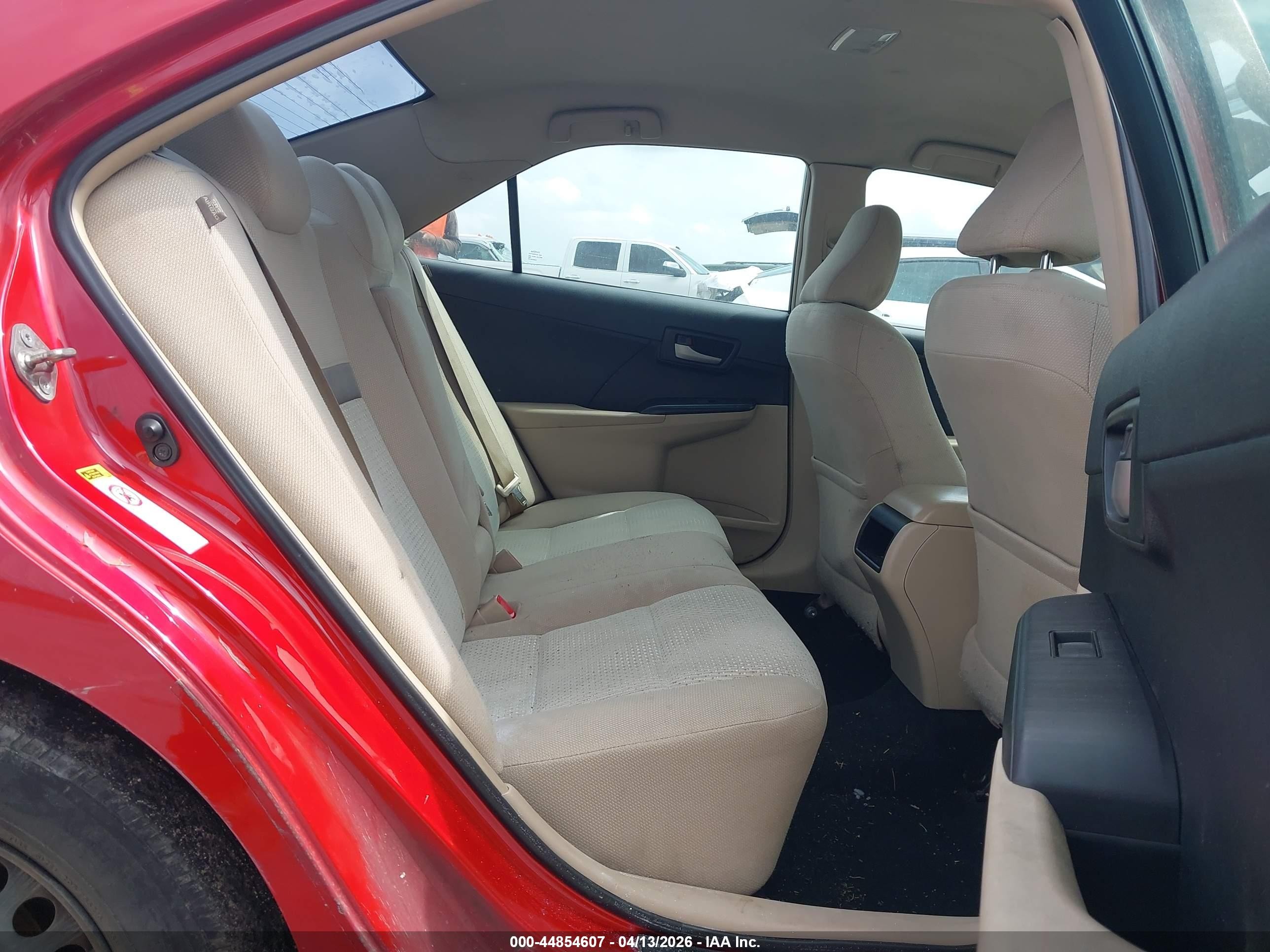 2014 Toyota Camry Le Красный vin: 4T1BF1FK9EU861212