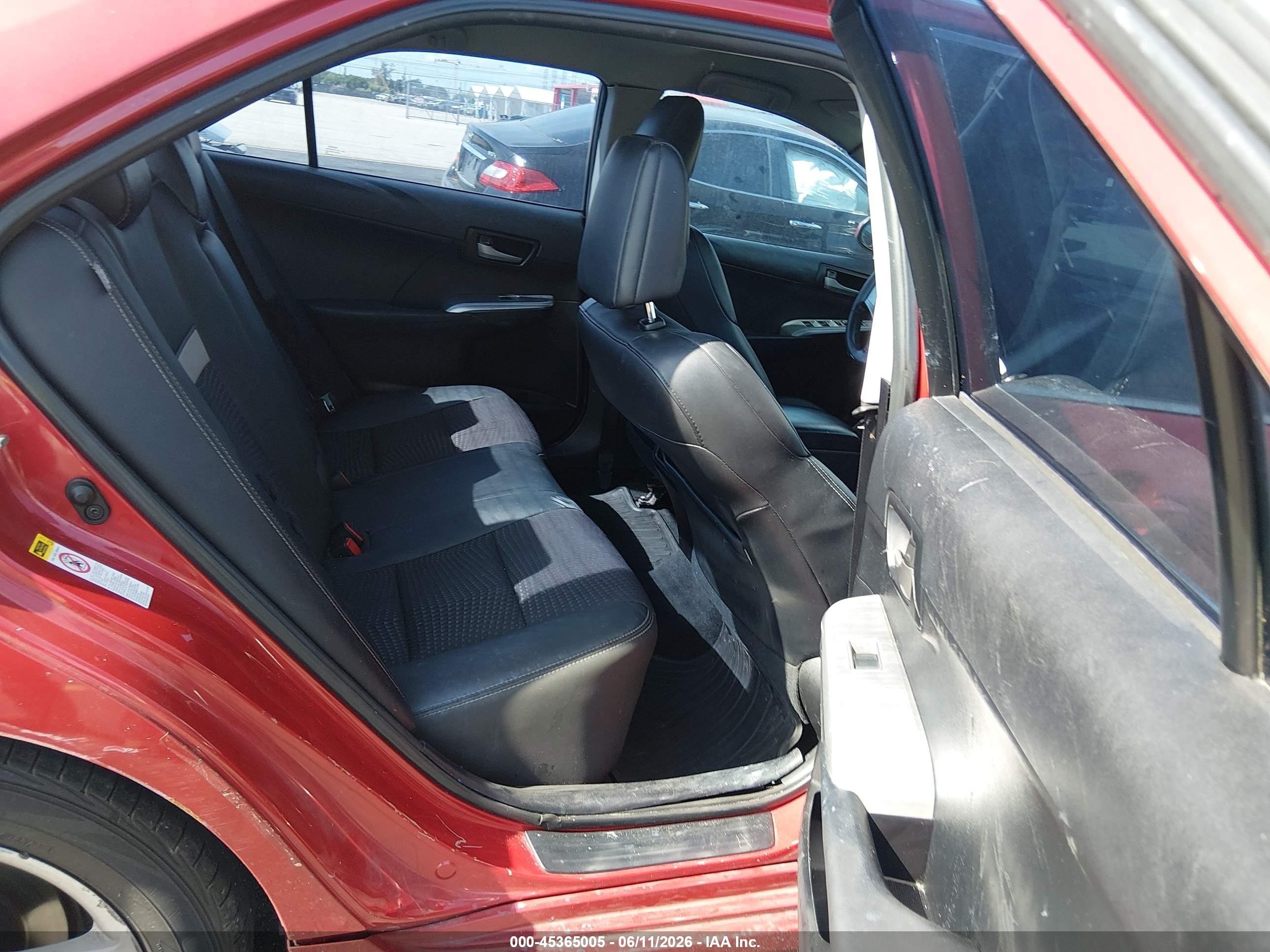 2014 Toyota Camry Se Red vin: 4T1BF1FK9EU866491