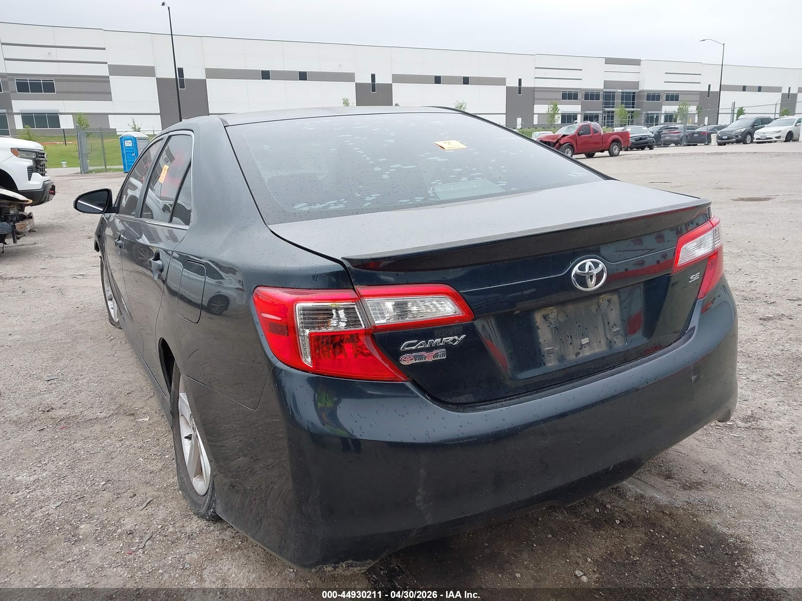 2014 Toyota Camry Se Dark Blue vin: 4T1BF1FK9EU867429