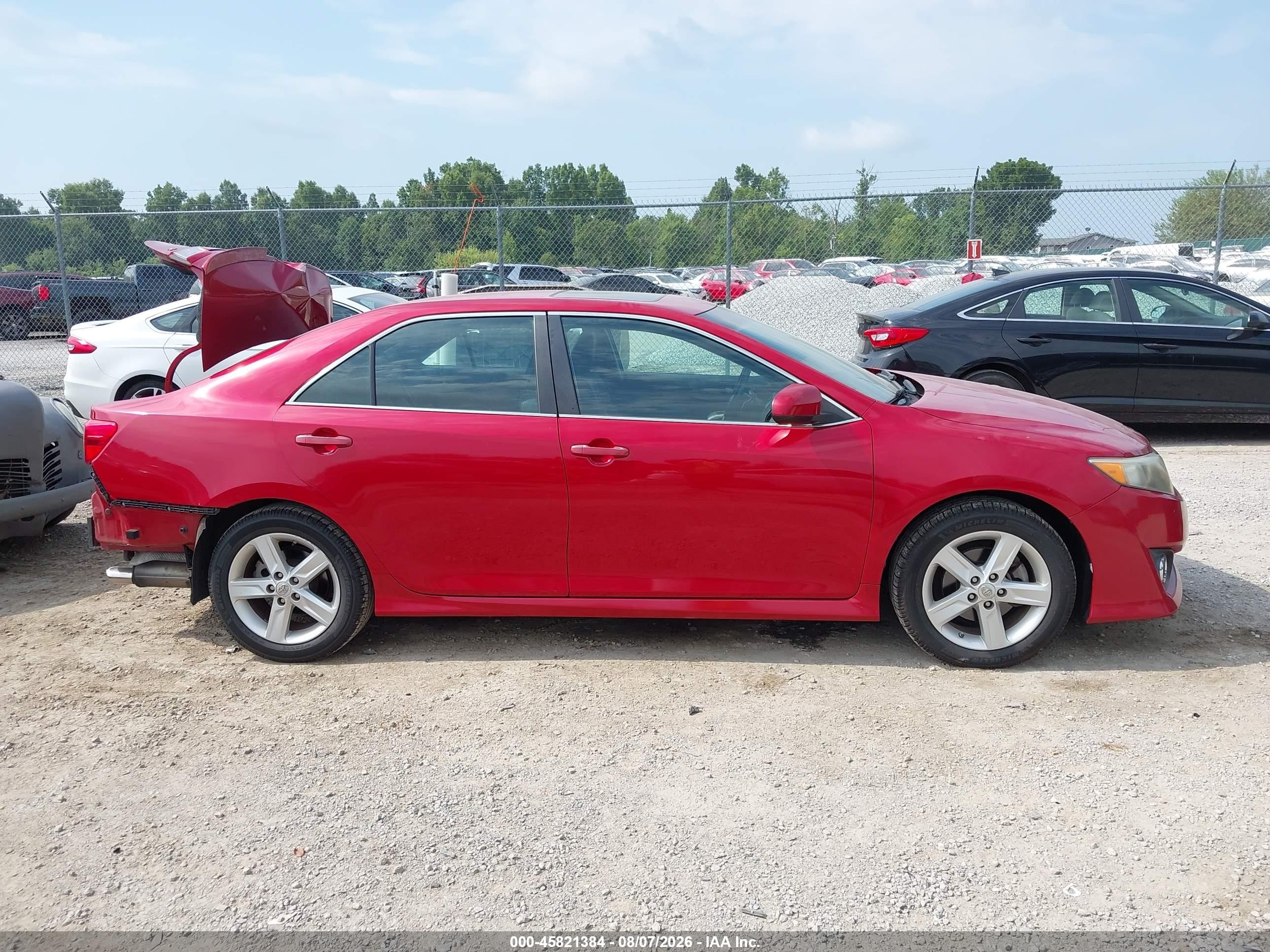 2014 Toyota Camry Se Red vin: 4T1BF1FK9EU869861