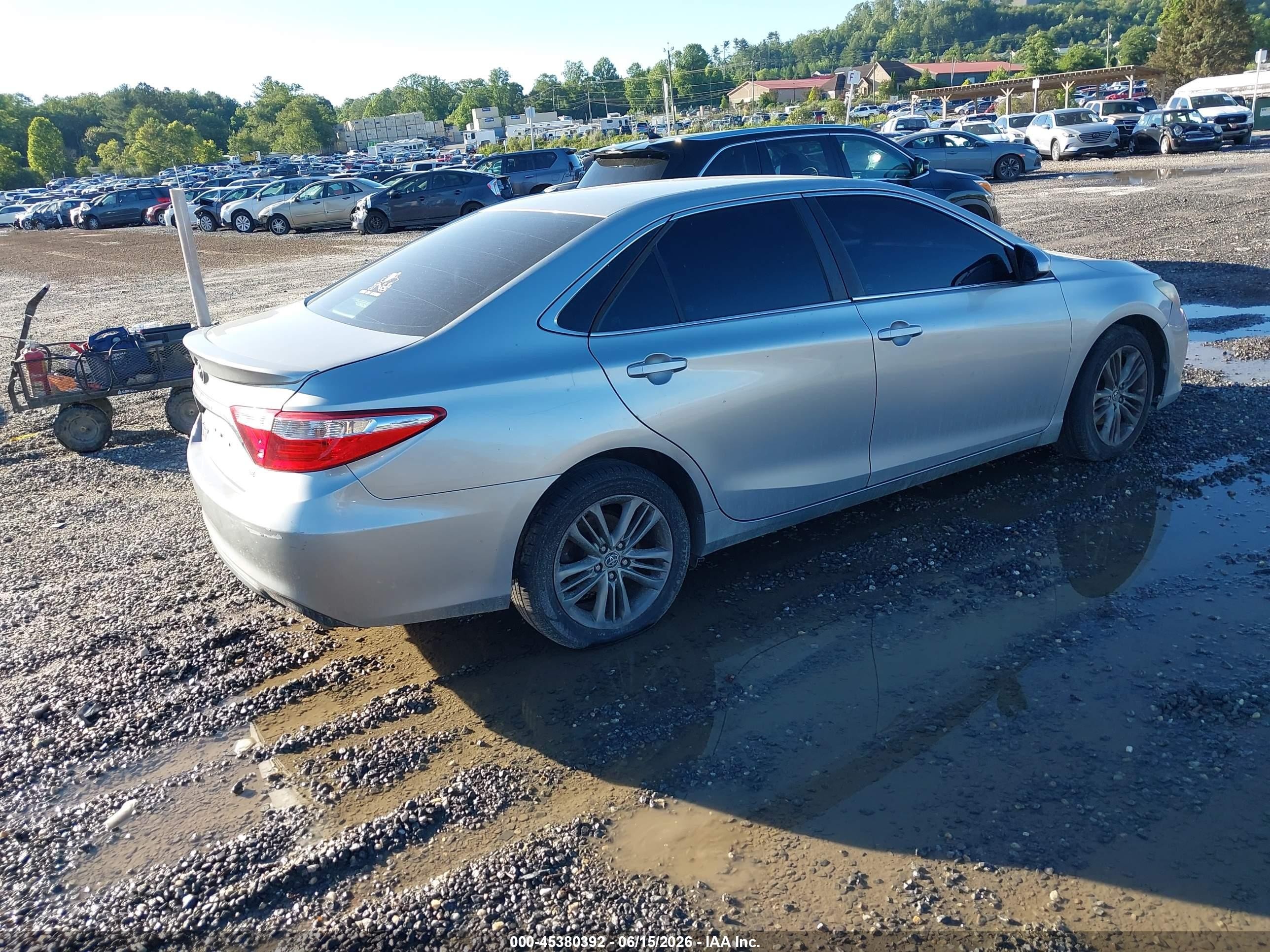2015 Toyota Camry Se Silver vin: 4T1BF1FK9FU003966