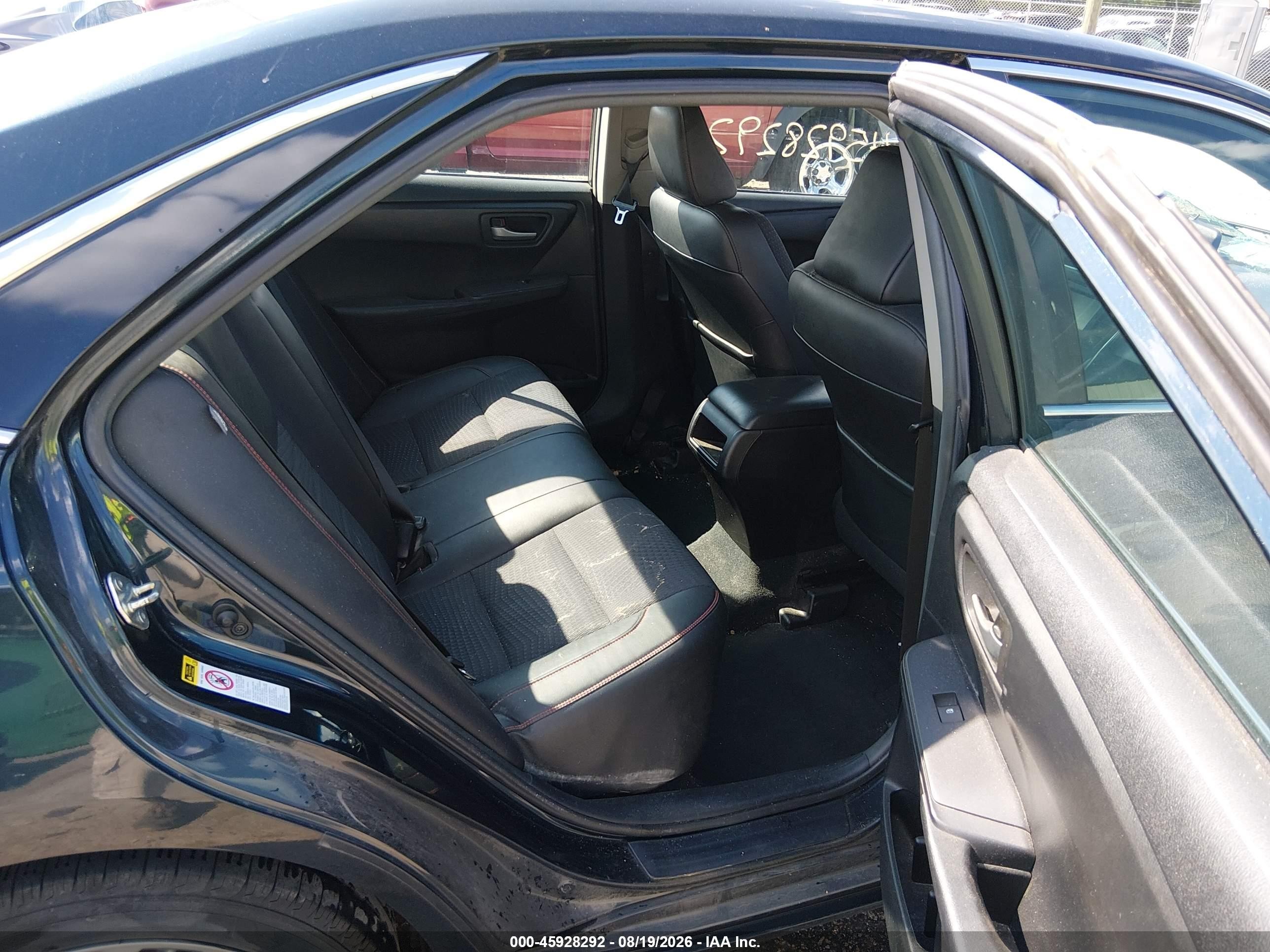 2015 Toyota Camry Se Dark Blue vin: 4T1BF1FK9FU014868