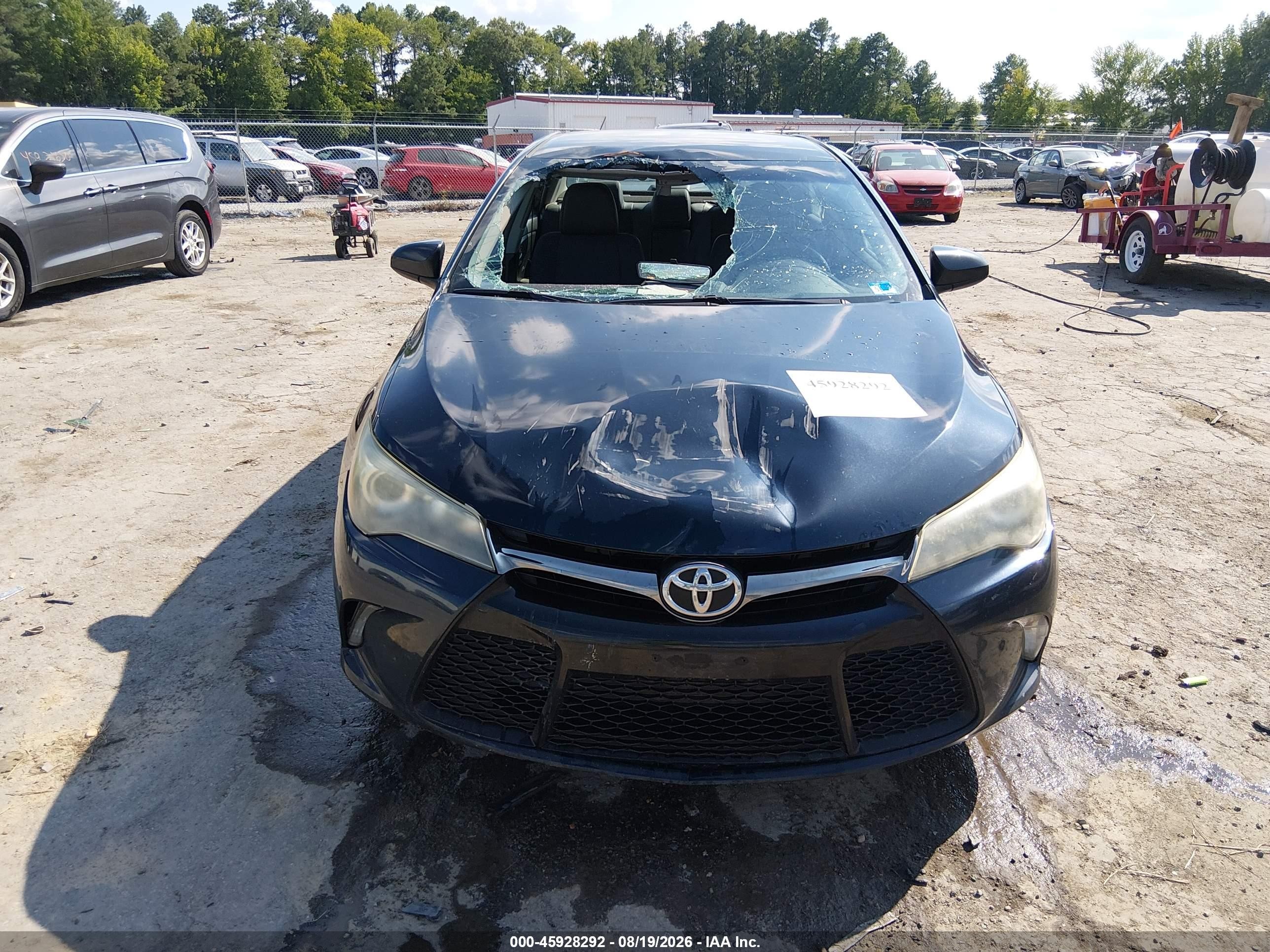 2015 Toyota Camry Se Dark Blue vin: 4T1BF1FK9FU014868