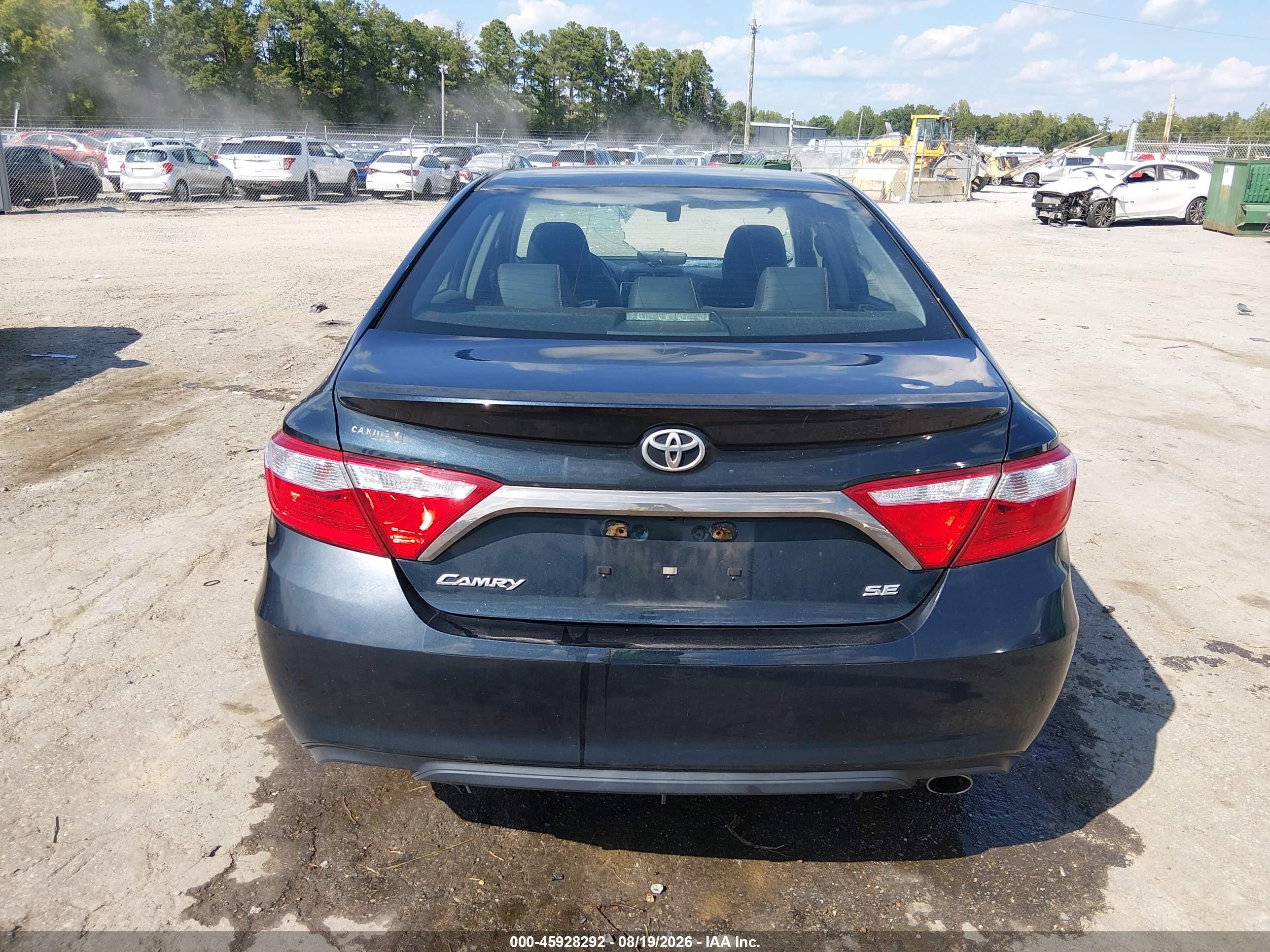 2015 Toyota Camry Se Dark Blue vin: 4T1BF1FK9FU014868