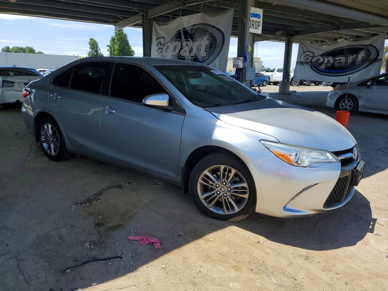 2015 Toyota Camry Se Серебряный vin: 4T1BF1FK9FU020962