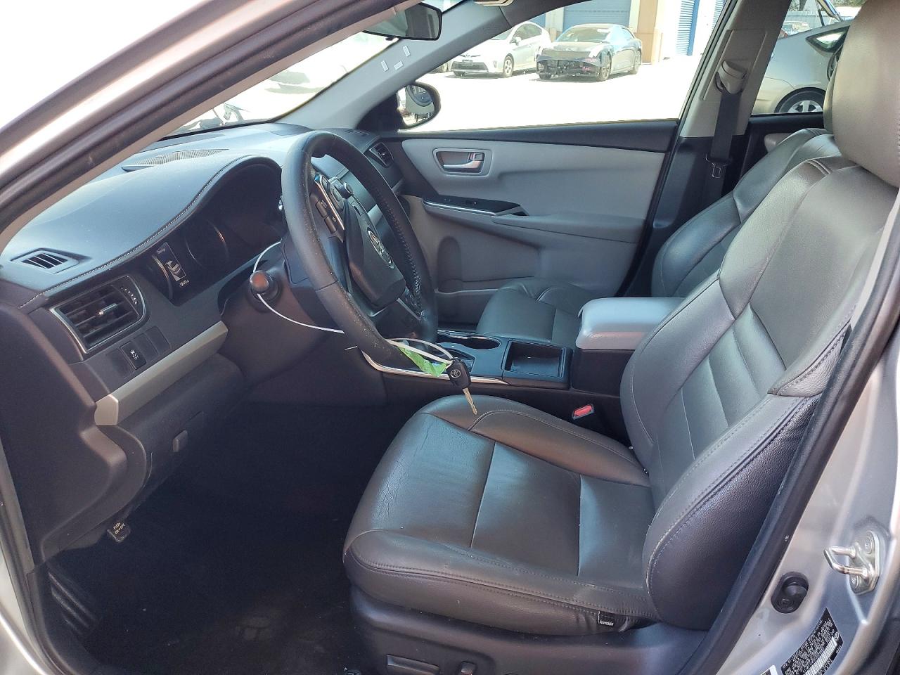 2015 Toyota Camry Se Серебряный vin: 4T1BF1FK9FU020962