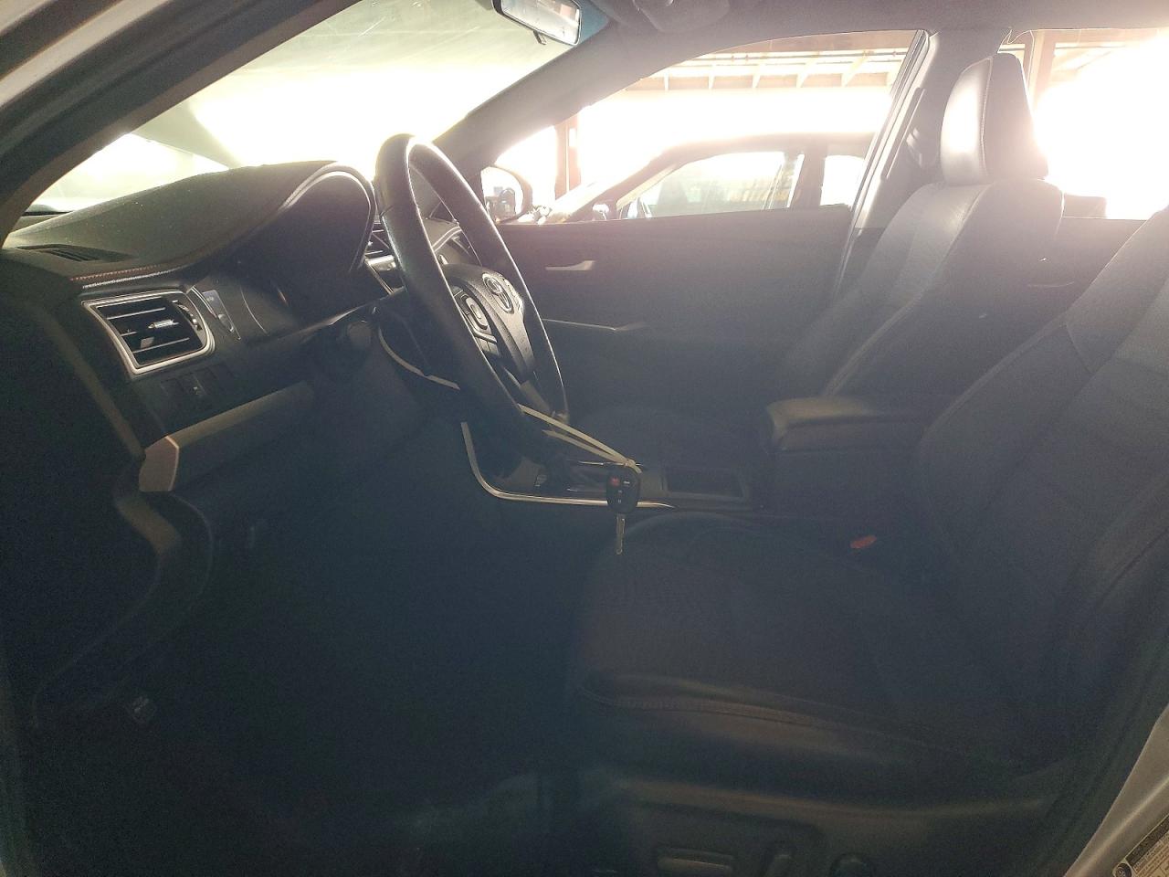 2015 Toyota Camry Se Silver vin: 4T1BF1FK9FU023134