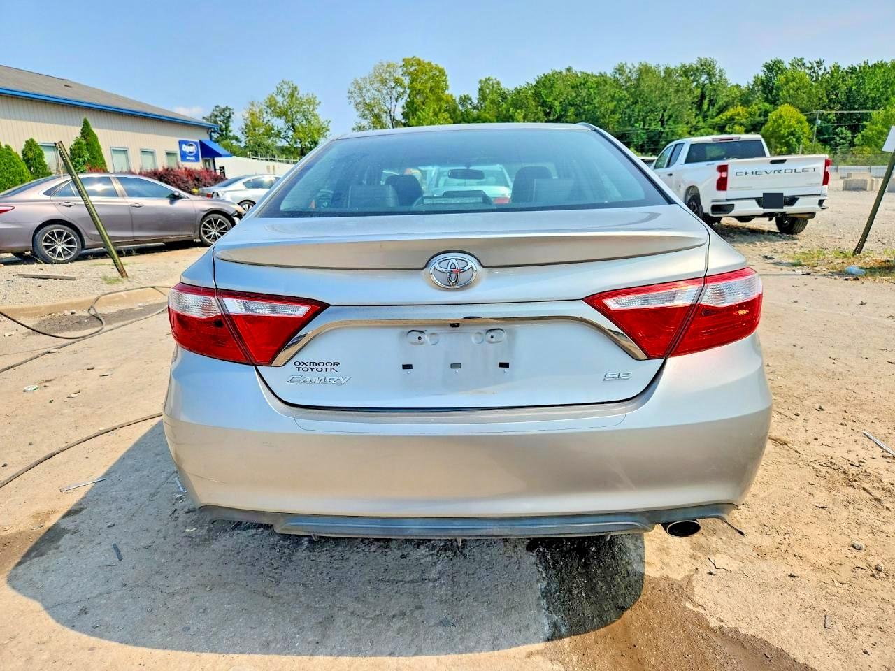 2015 Toyota Camry Se Silver vin: 4T1BF1FK9FU023375