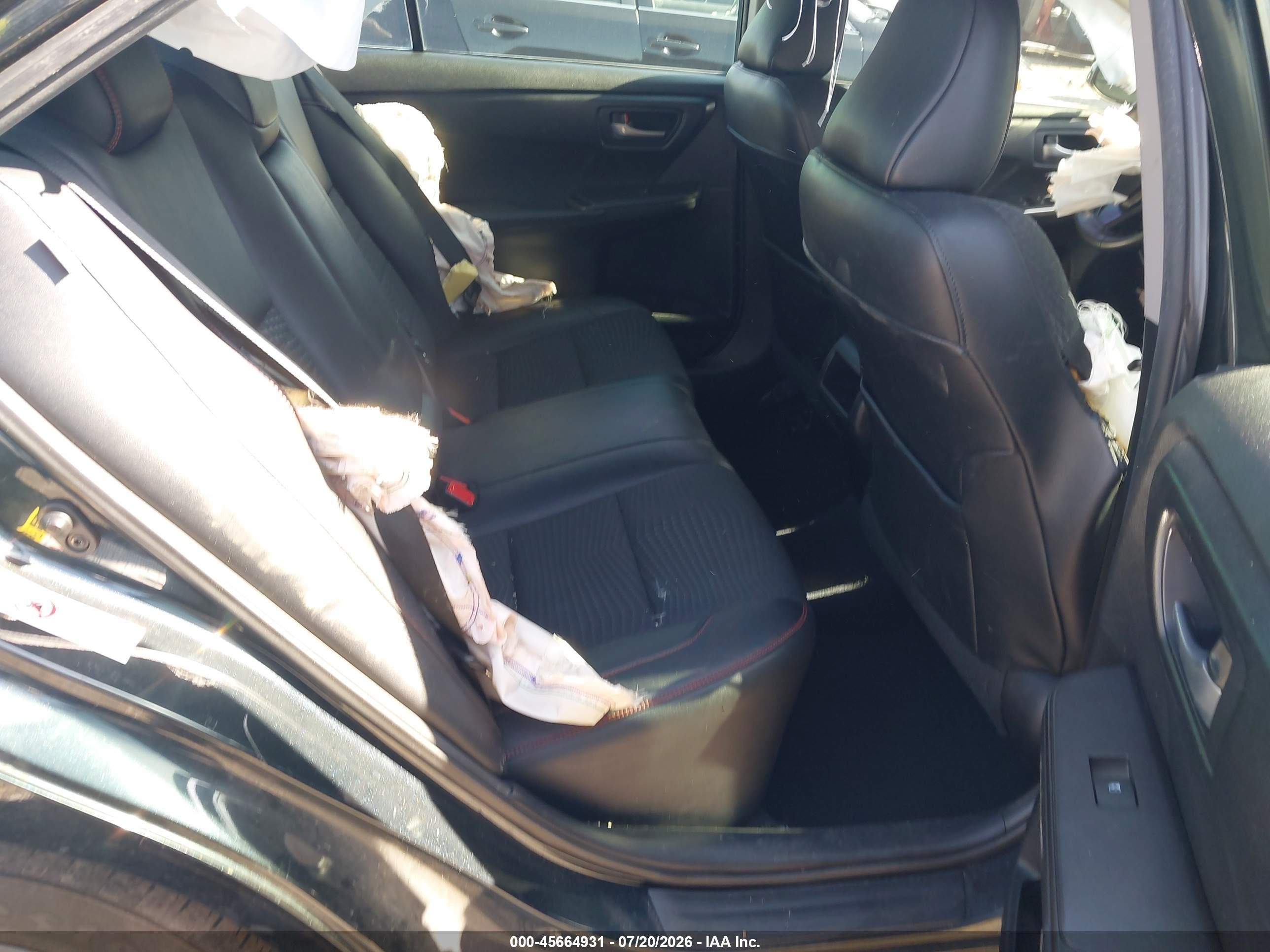 2015 Toyota Camry Se Dark Blue vin: 4T1BF1FK9FU024705