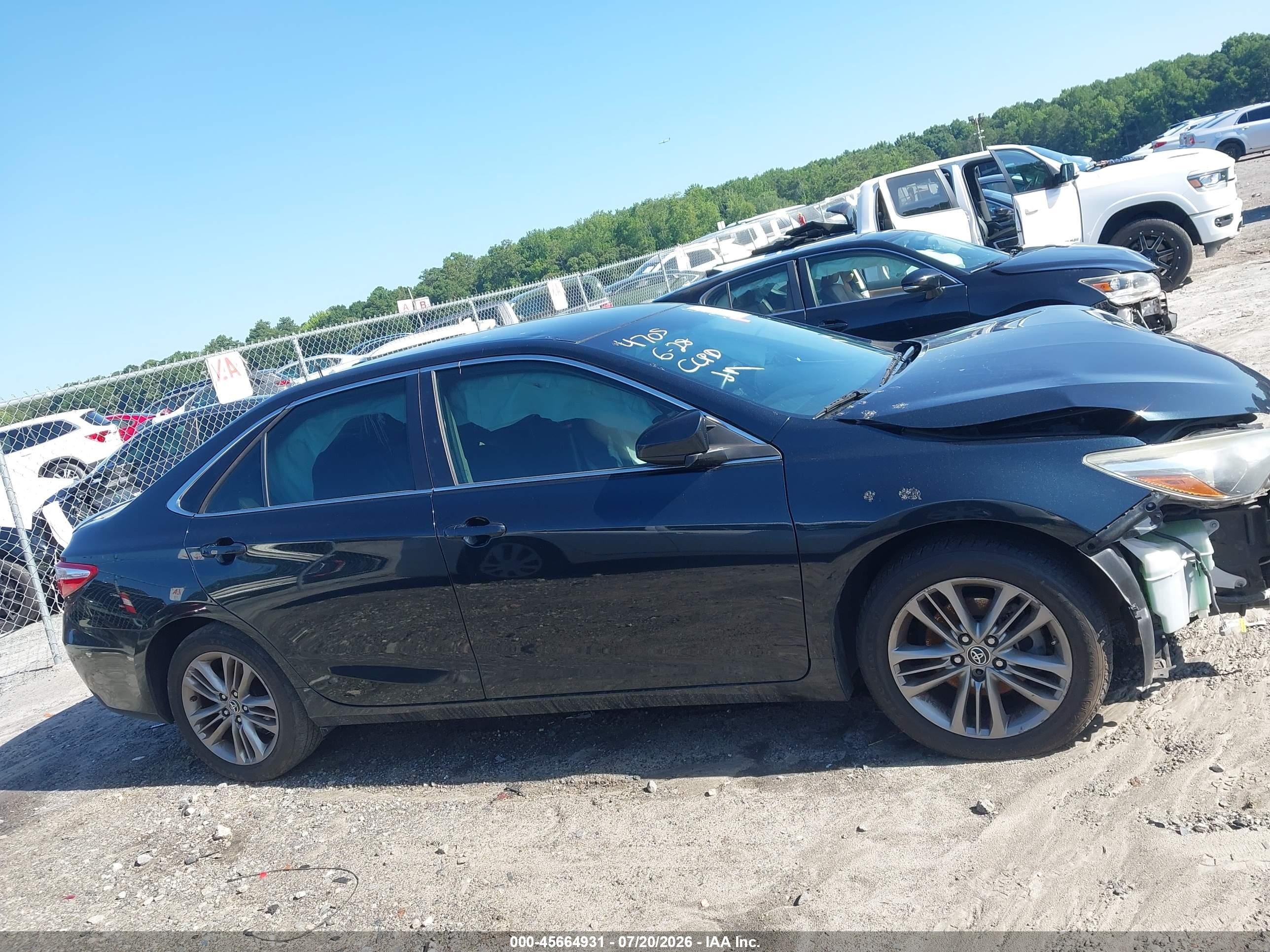 2015 Toyota Camry Se Dark Blue vin: 4T1BF1FK9FU024705