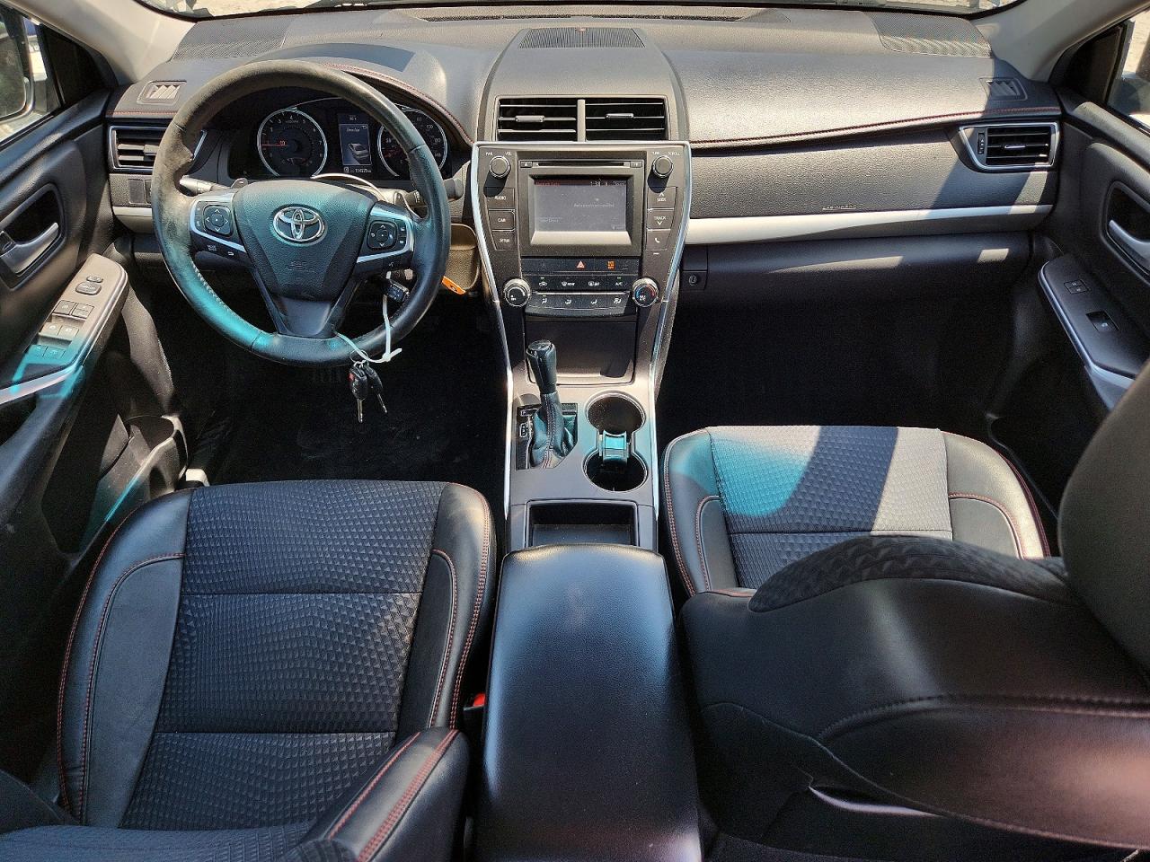 2015 Toyota Camry Se Blue vin: 4T1BF1FK9FU033890
