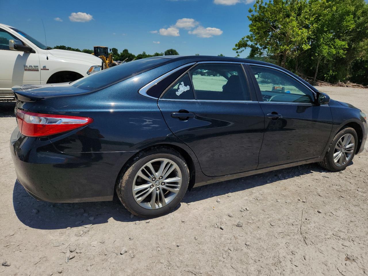 2015 Toyota Camry Se Blue vin: 4T1BF1FK9FU033890