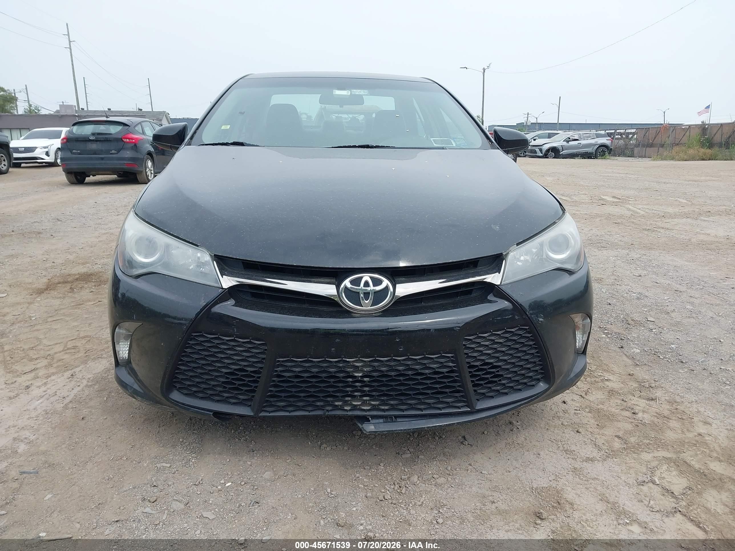 2015 Toyota Camry Se Черный vin: 4T1BF1FK9FU049829