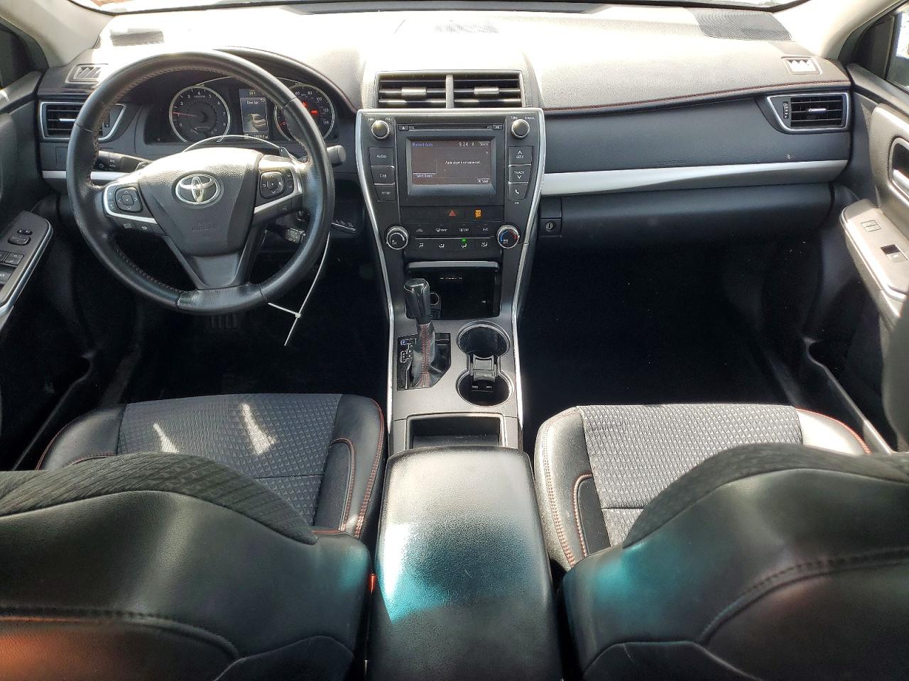 2015 Toyota Camry Se White vin: 4T1BF1FK9FU050950