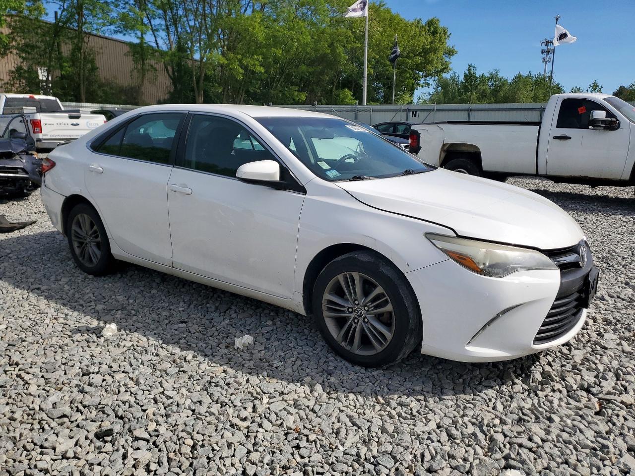 2015 Toyota Camry Se White vin: 4T1BF1FK9FU050950
