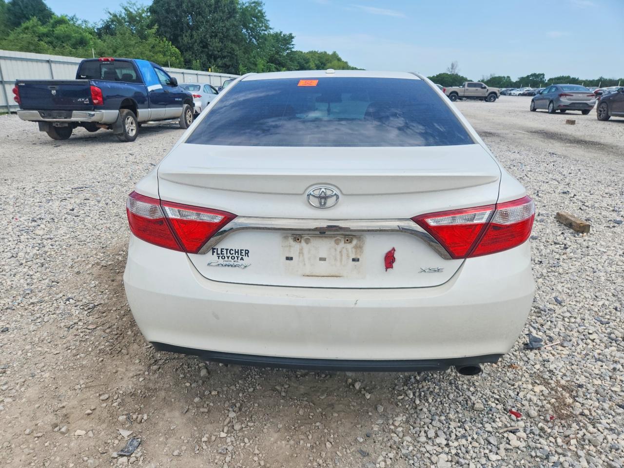 2015 Toyota Camry Xse White vin: 4T1BF1FK9FU052827