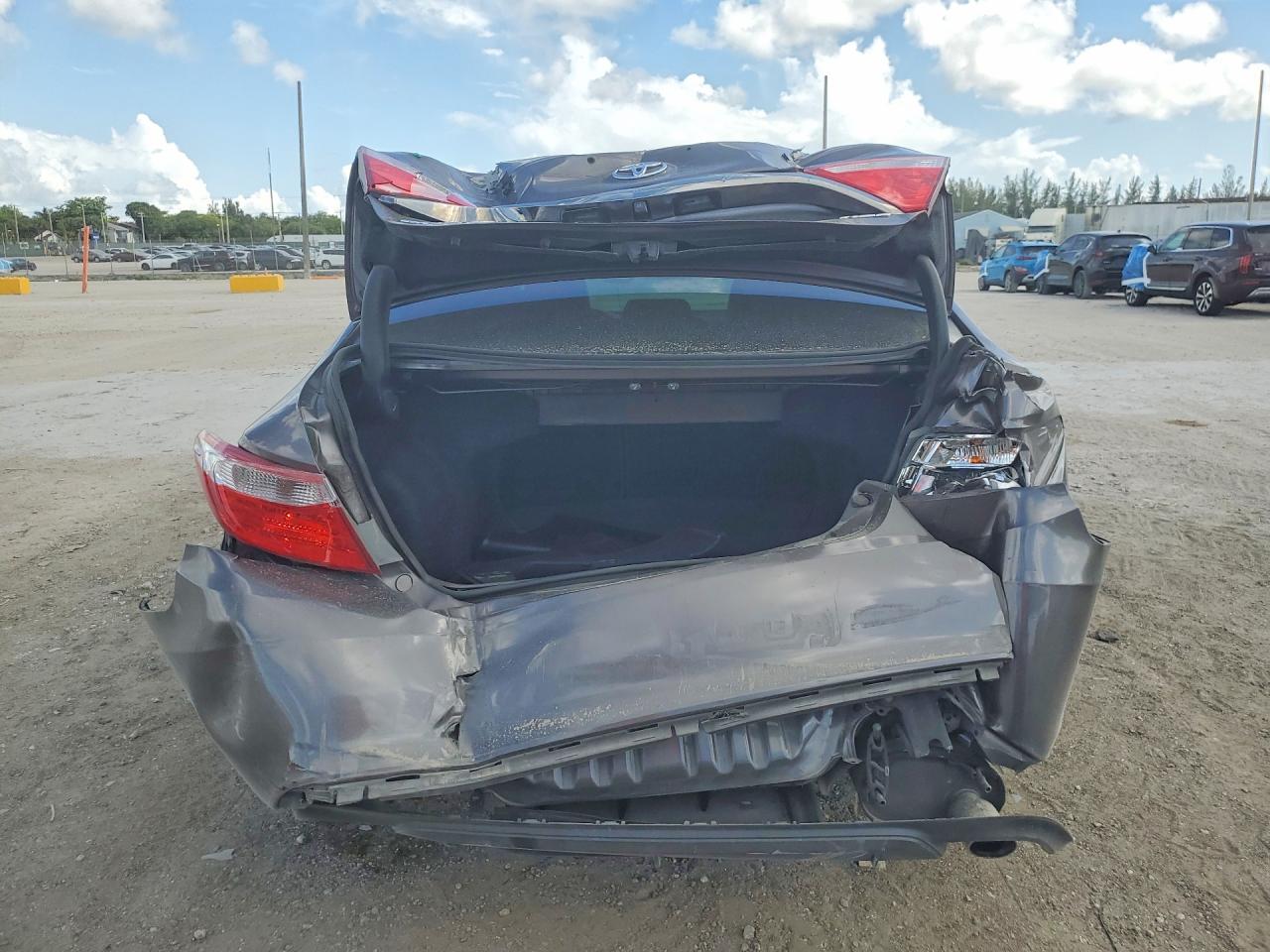2015 Toyota Camry Xse Charcoal vin: 4T1BF1FK9FU056148