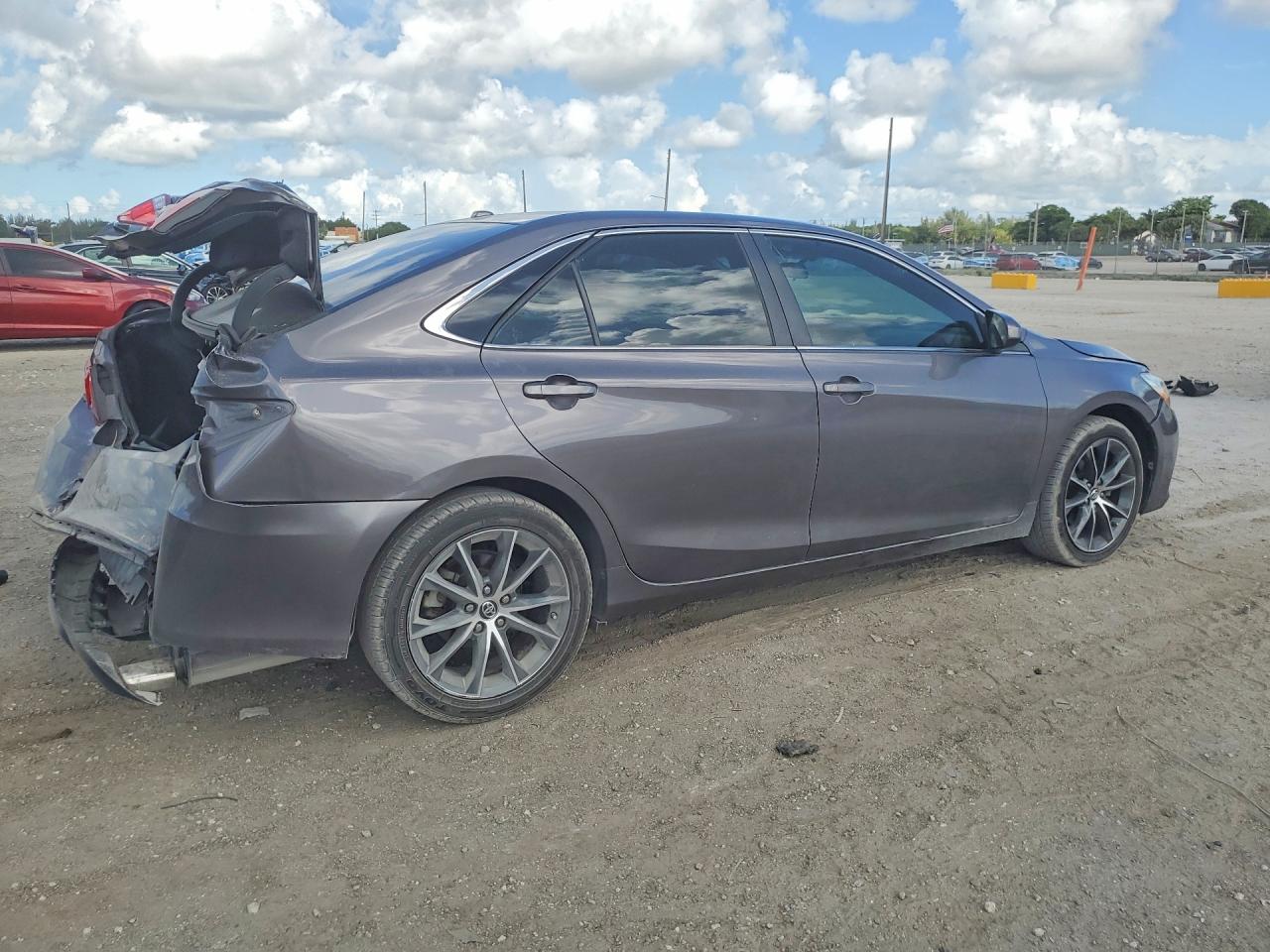 2015 Toyota Camry Xse Charcoal vin: 4T1BF1FK9FU056148
