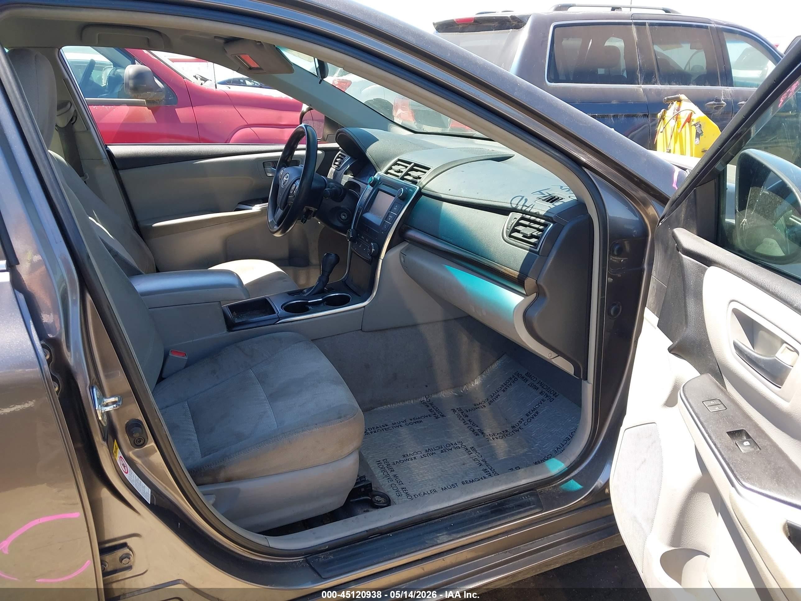 2015 Toyota Camry Le Gray vin: 4T1BF1FK9FU072978