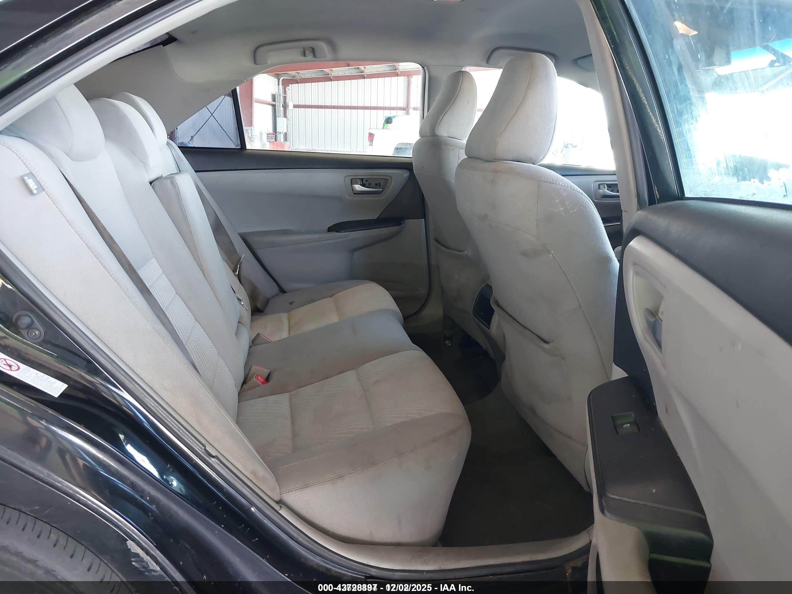 2015 Toyota Camry Le Black vin: 4T1BF1FK9FU075654