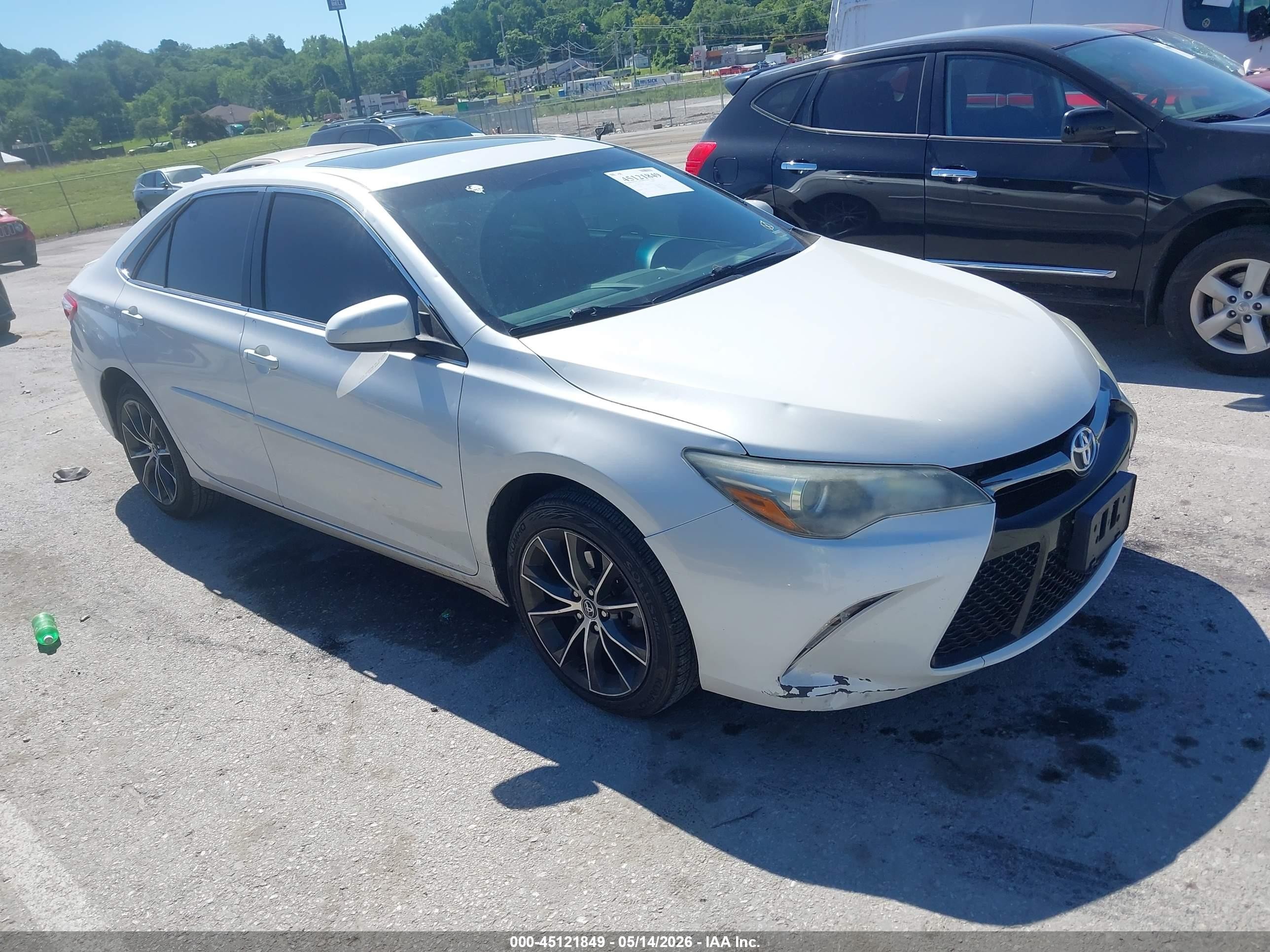 2015 Toyota Camry Xse Белый vin: 4T1BF1FK9FU076304