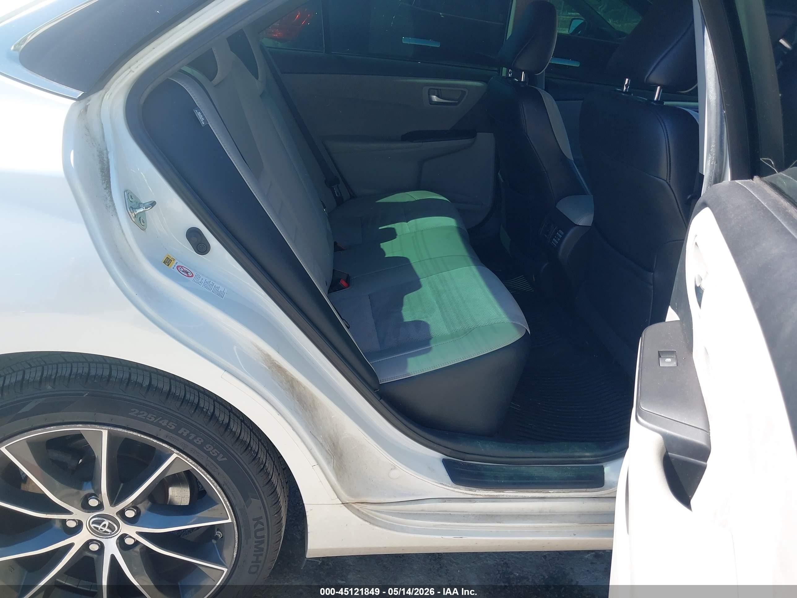 2015 Toyota Camry Xse Белый vin: 4T1BF1FK9FU076304