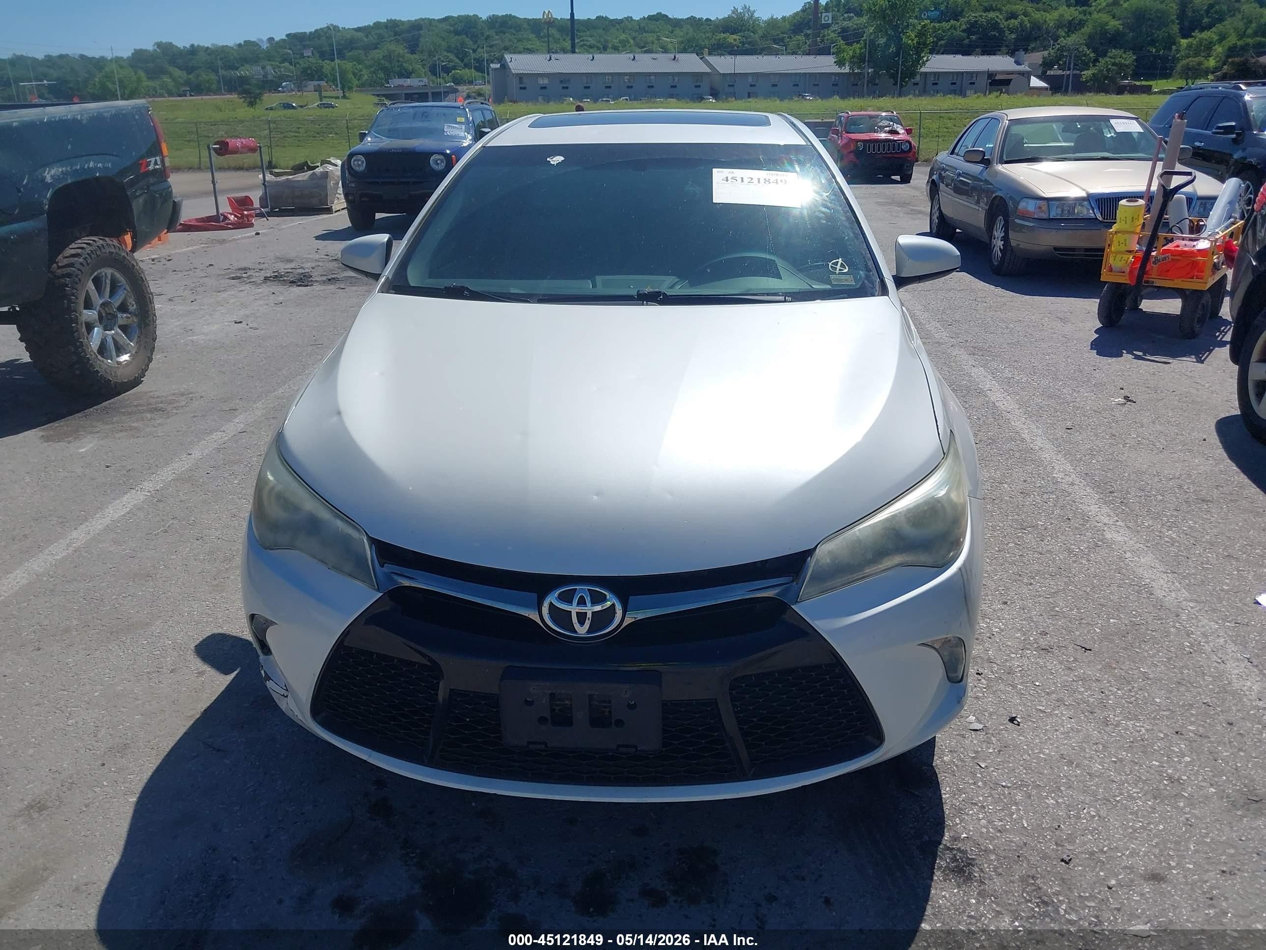 2015 Toyota Camry Xse Белый vin: 4T1BF1FK9FU076304