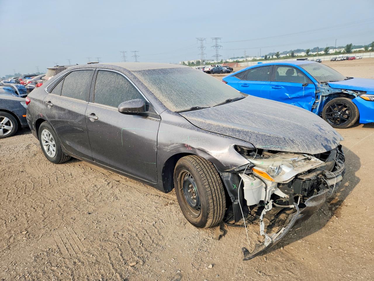 2015 Toyota Camry Le Gray vin: 4T1BF1FK9FU086010