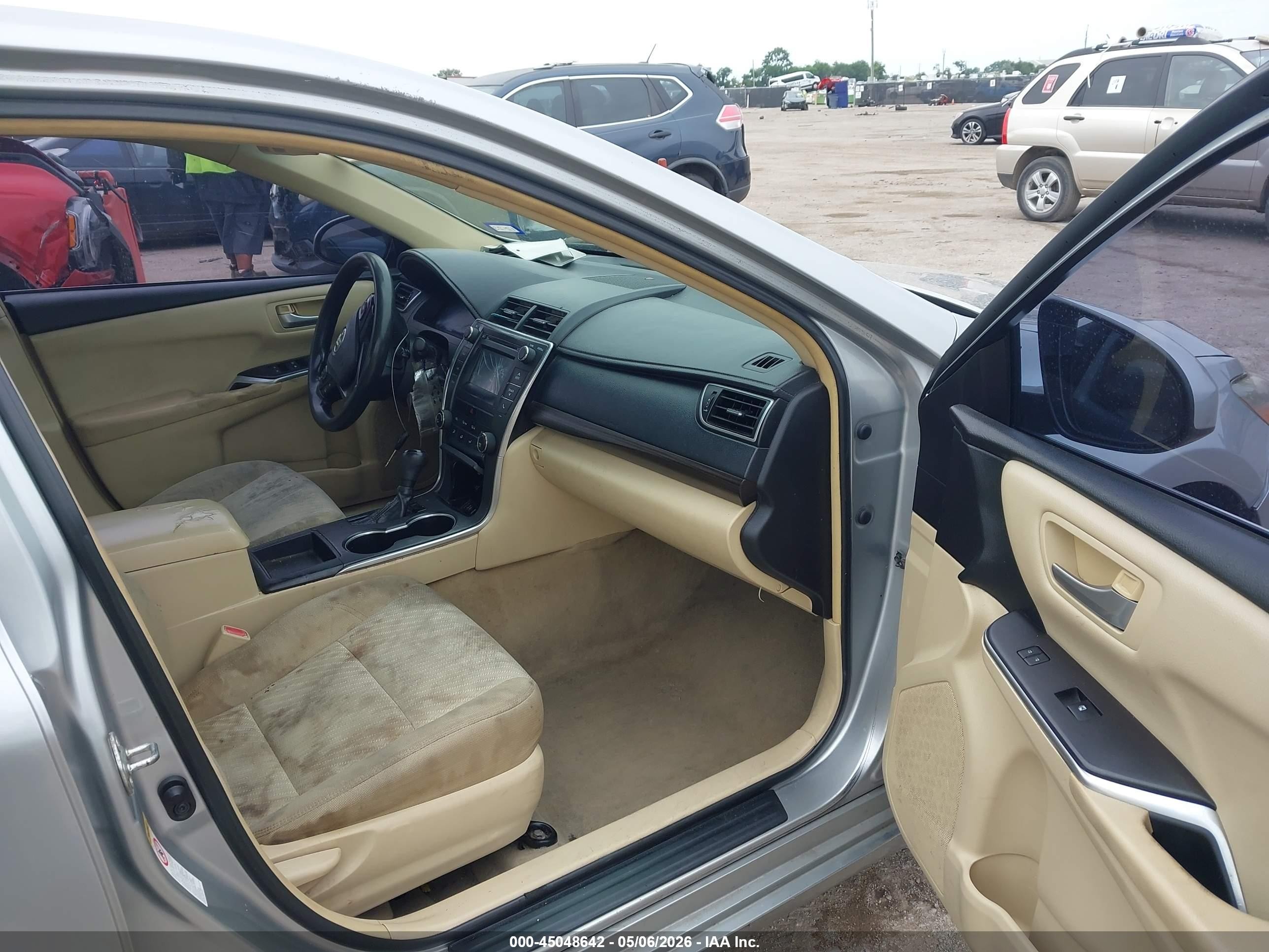 2015 Toyota Camry Le Серый vin: 4T1BF1FK9FU100326