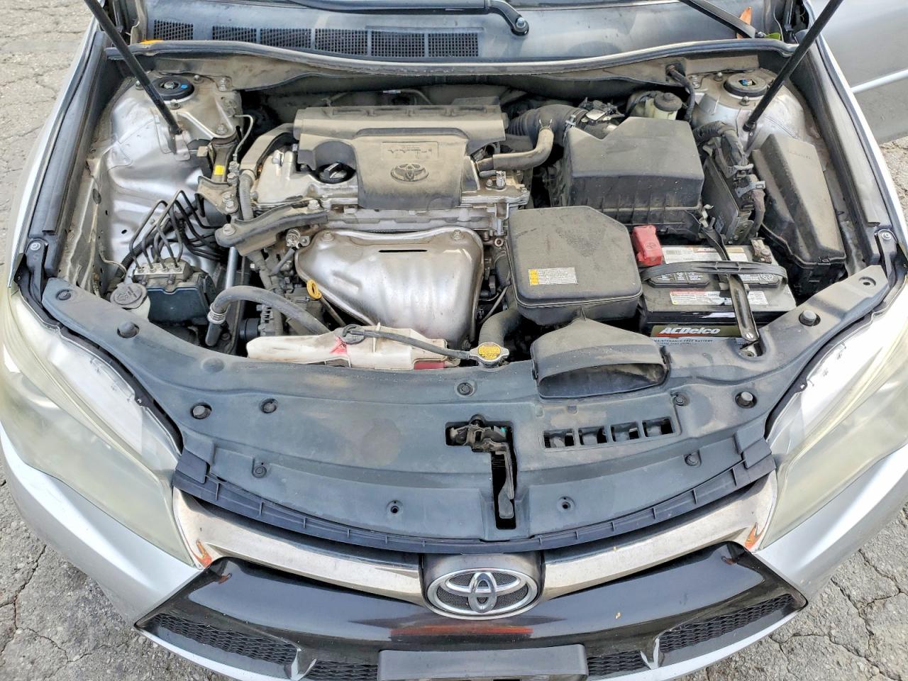 2015 Toyota Camry Se Silver vin: 4T1BF1FK9FU108152