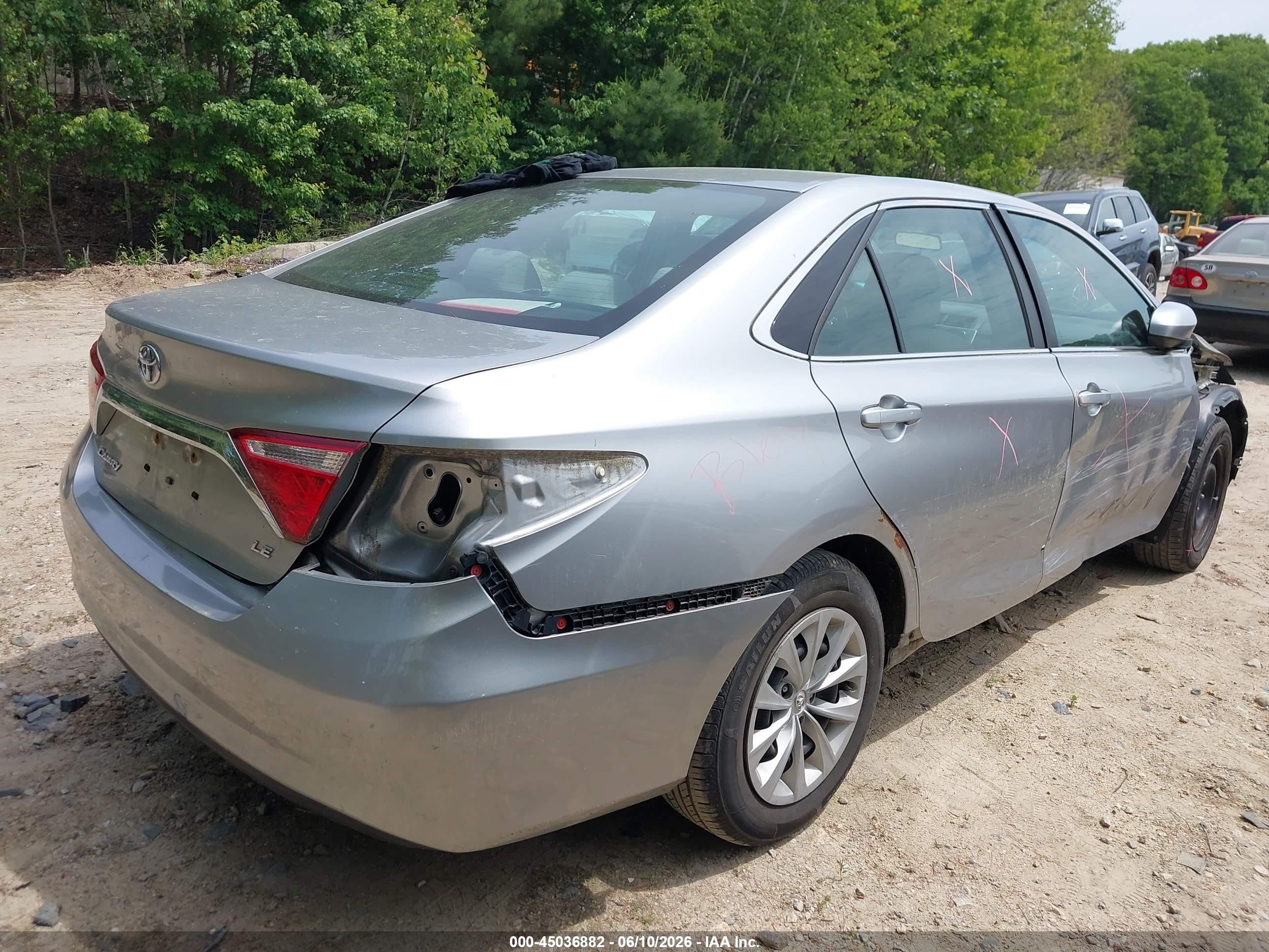 2015 Toyota Camry Le Silver vin: 4T1BF1FK9FU109222