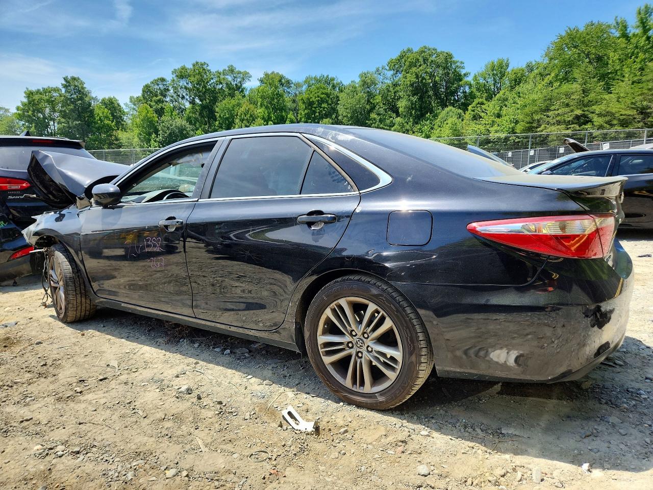 2015 Toyota Camry Se Black vin: 4T1BF1FK9FU111200
