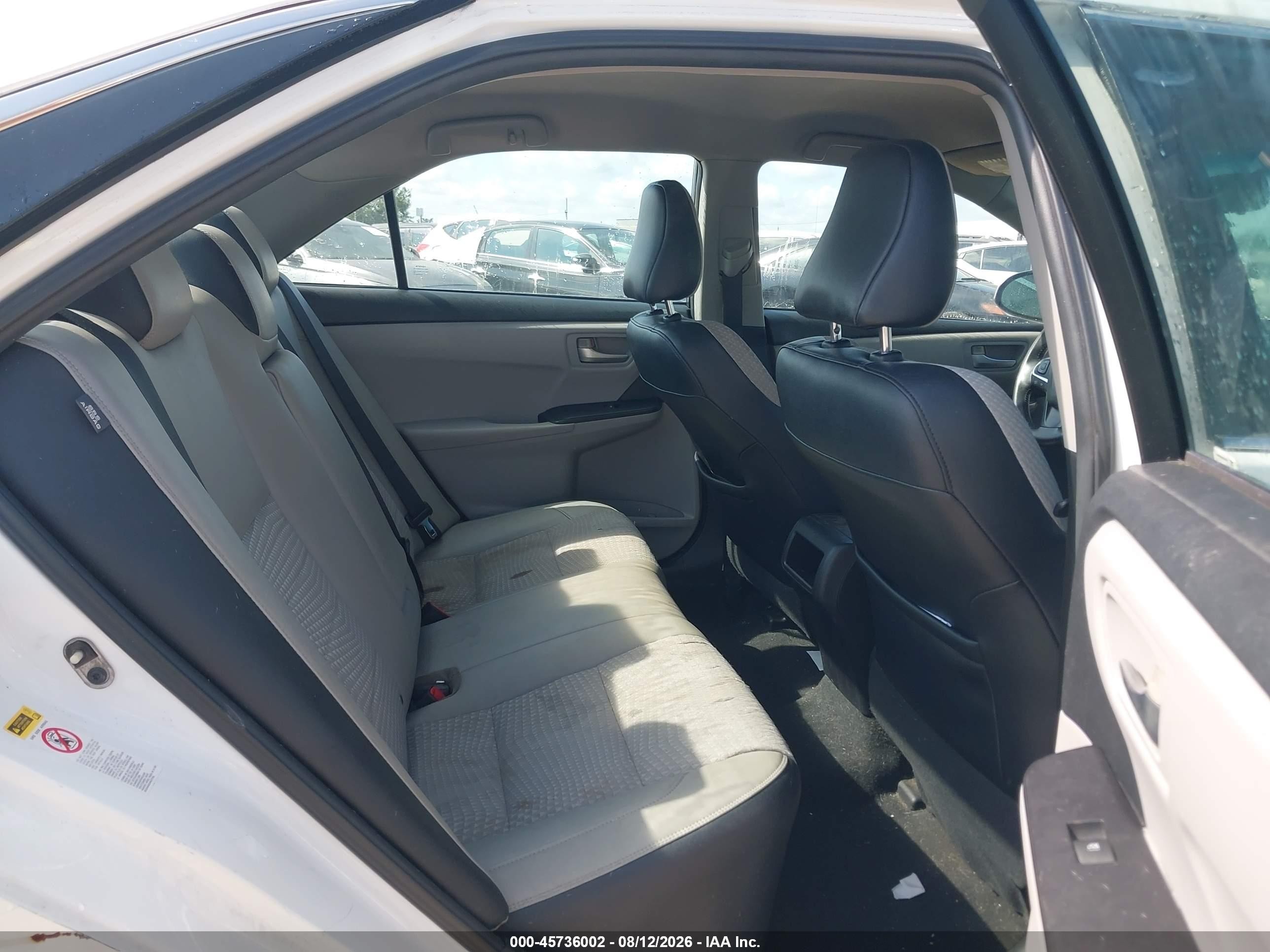 2015 Toyota Camry Se White vin: 4T1BF1FK9FU475620