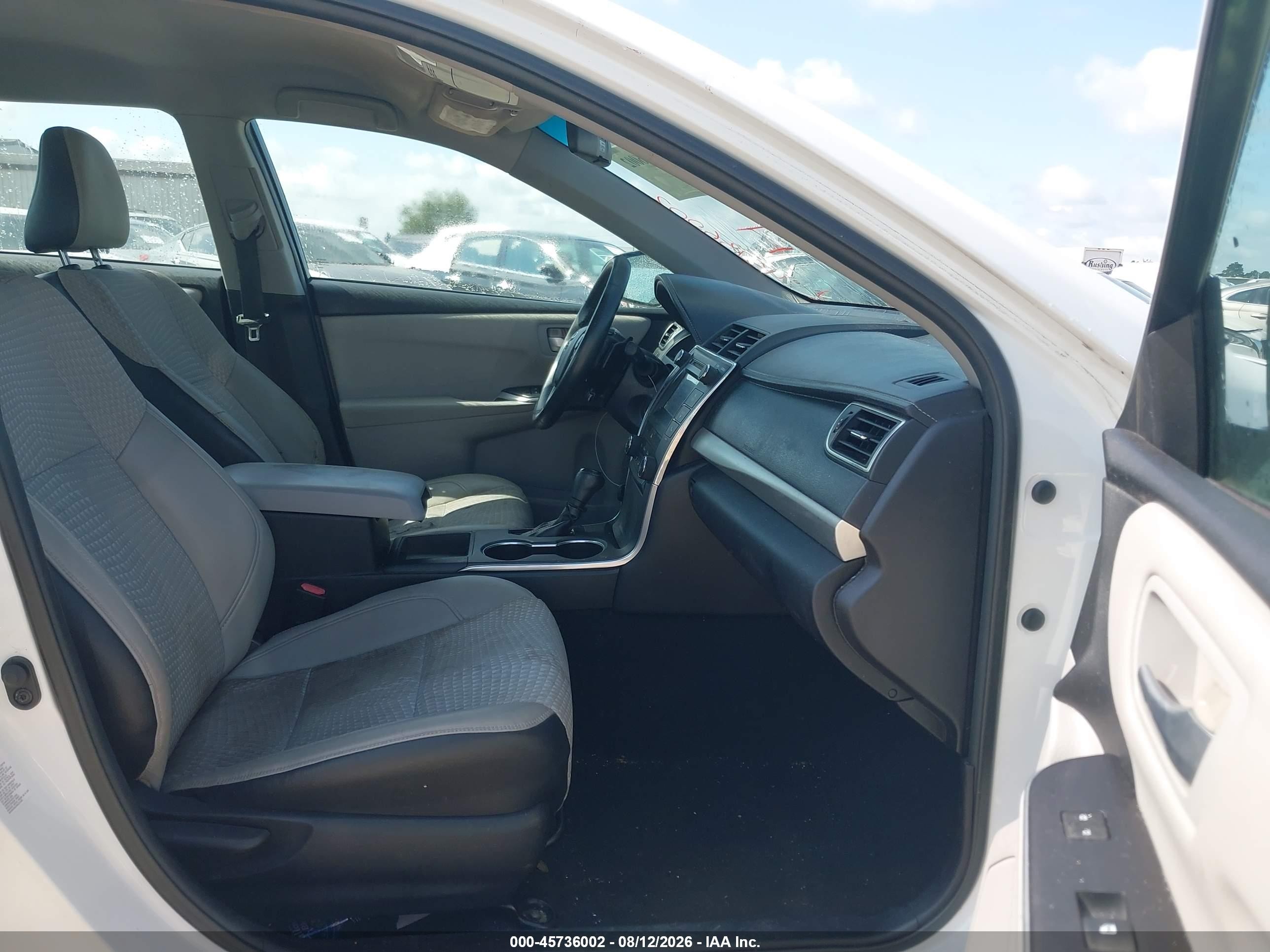 2015 Toyota Camry Se White vin: 4T1BF1FK9FU475620