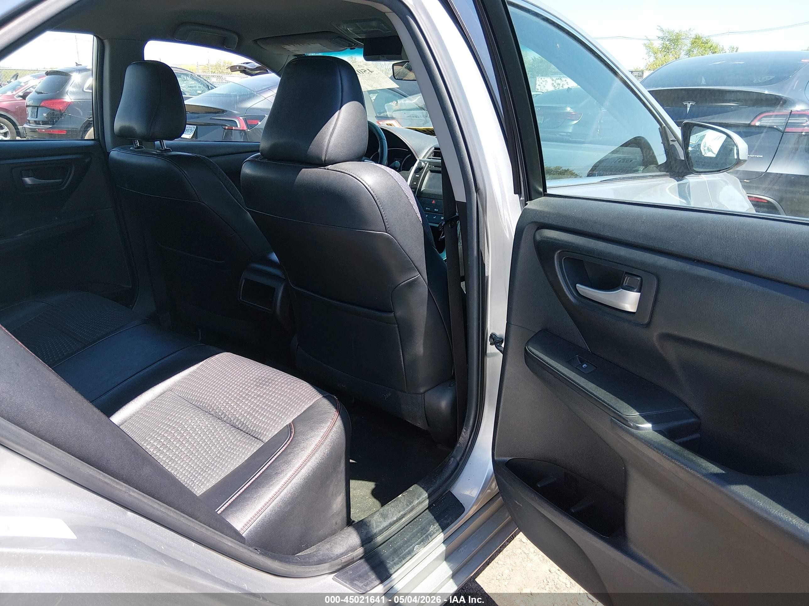 2015 Toyota Camry Se Silver vin: 4T1BF1FK9FU492224