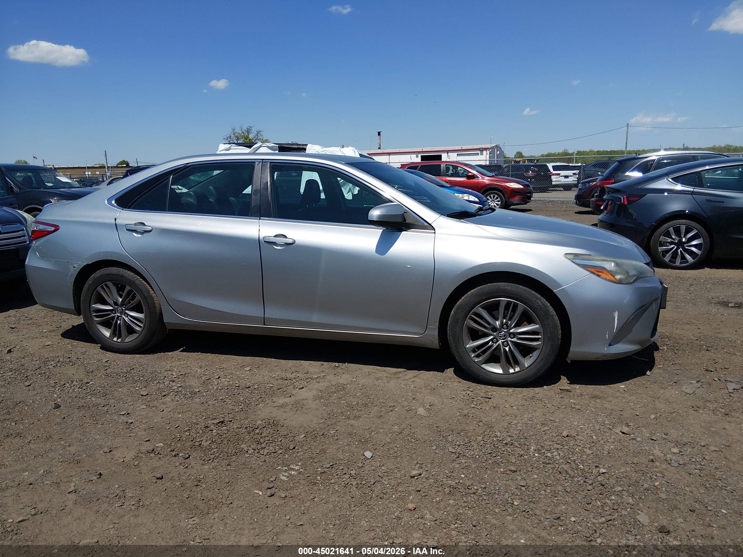 2015 Toyota Camry Se Silver vin: 4T1BF1FK9FU492224