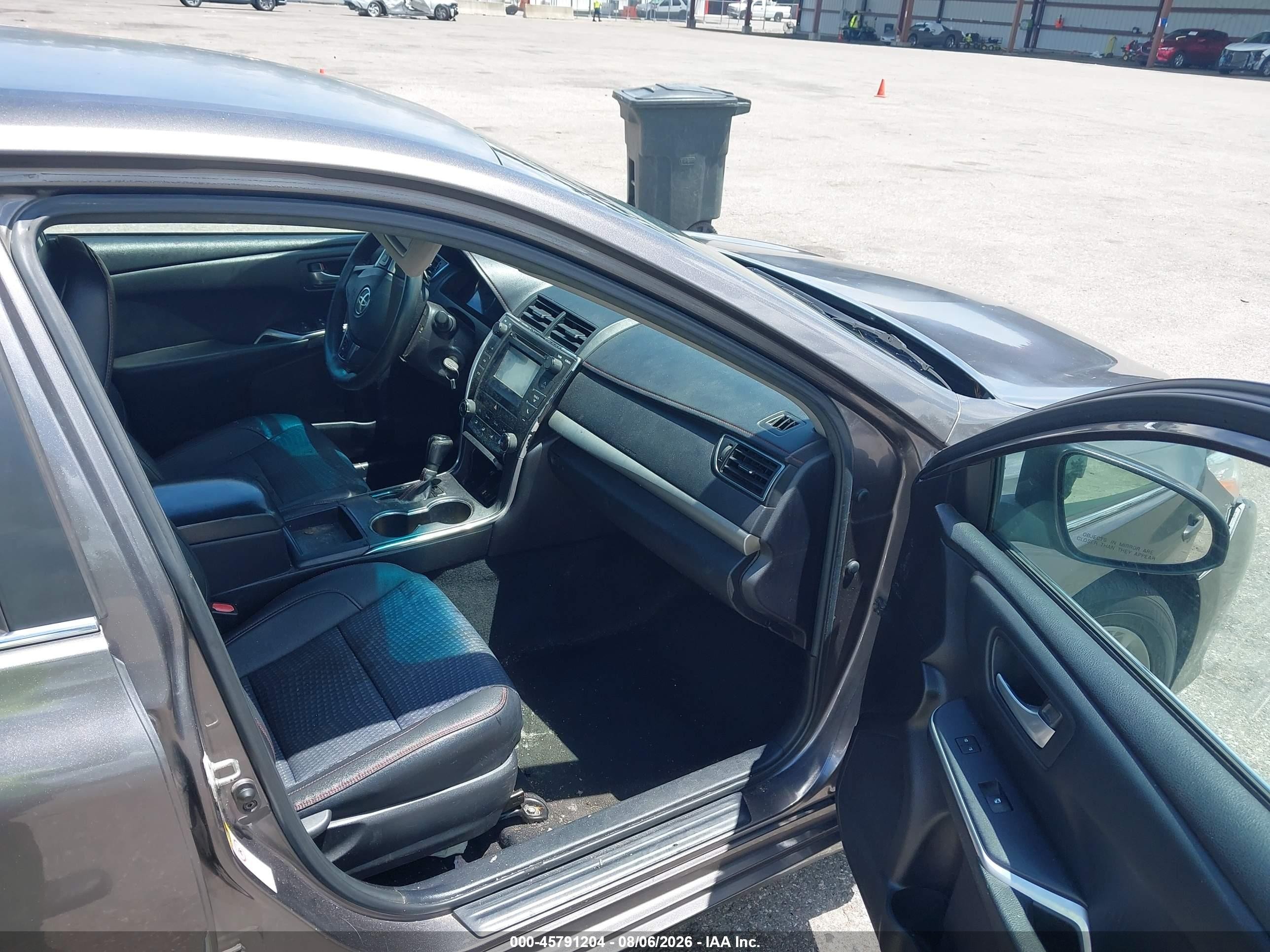 2015 Toyota Camry Se Gray vin: 4T1BF1FK9FU882868