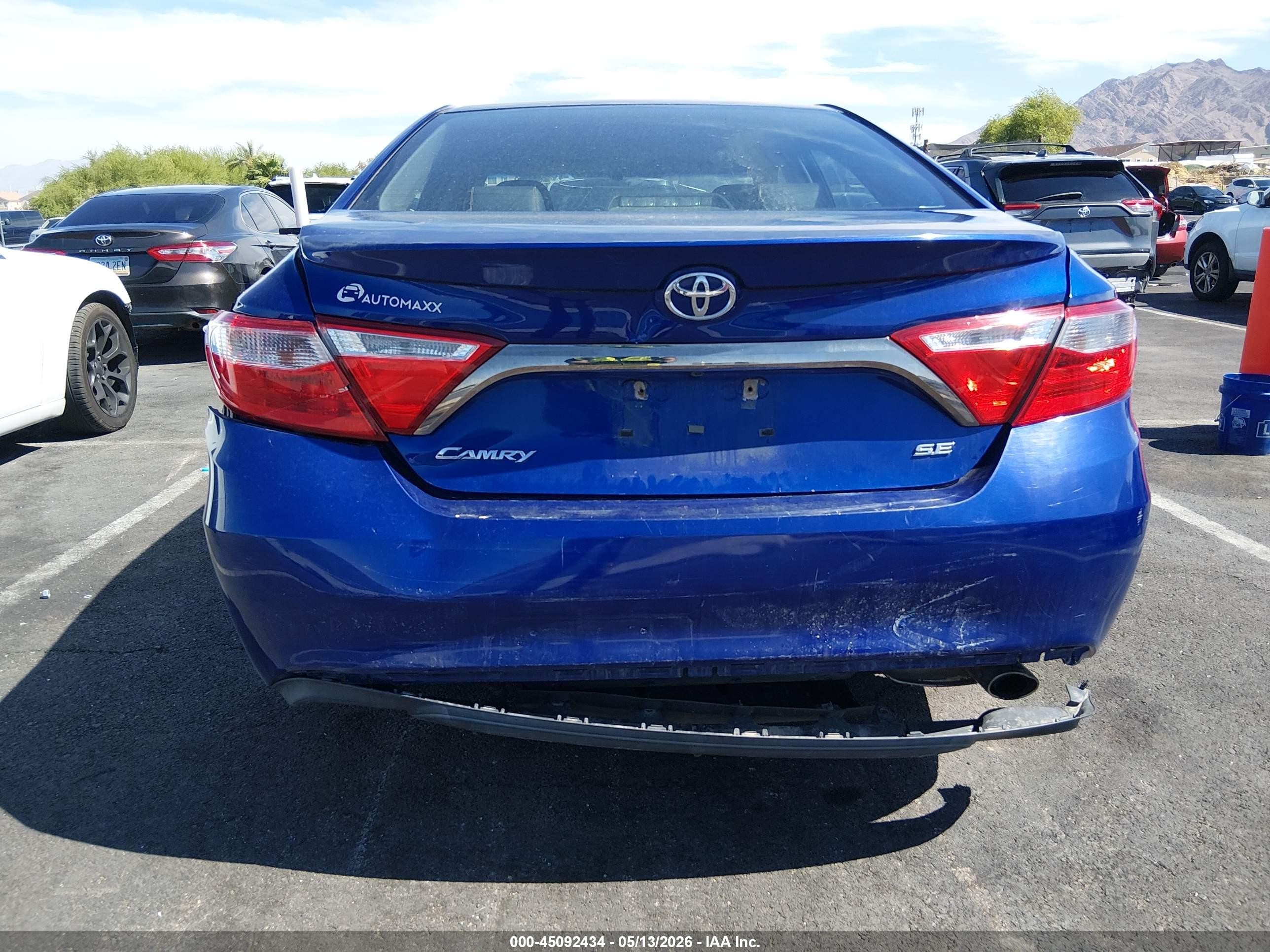 2015 Toyota Camry Se Blue vin: 4T1BF1FK9FU886371