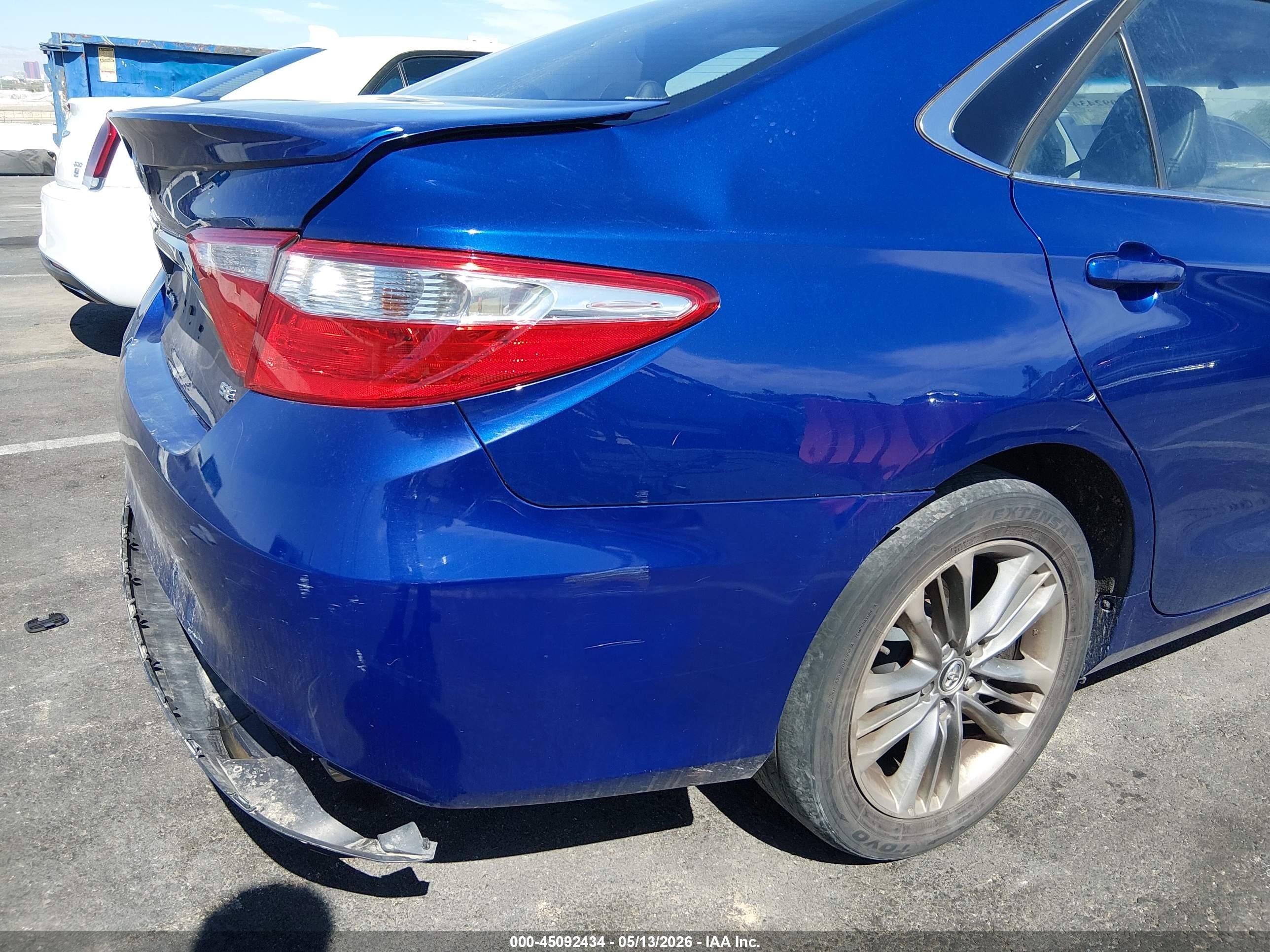 2015 Toyota Camry Se Blue vin: 4T1BF1FK9FU886371