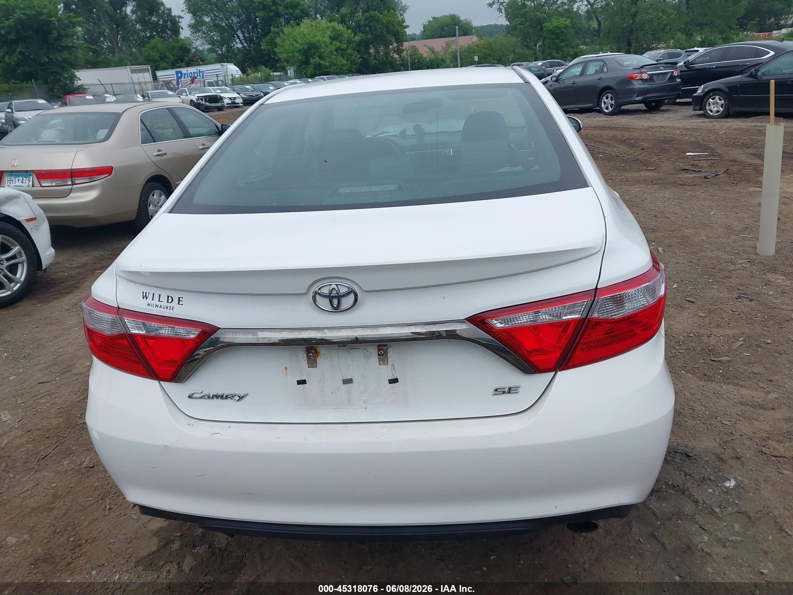 2015 Toyota Camry Se White vin: 4T1BF1FK9FU888928