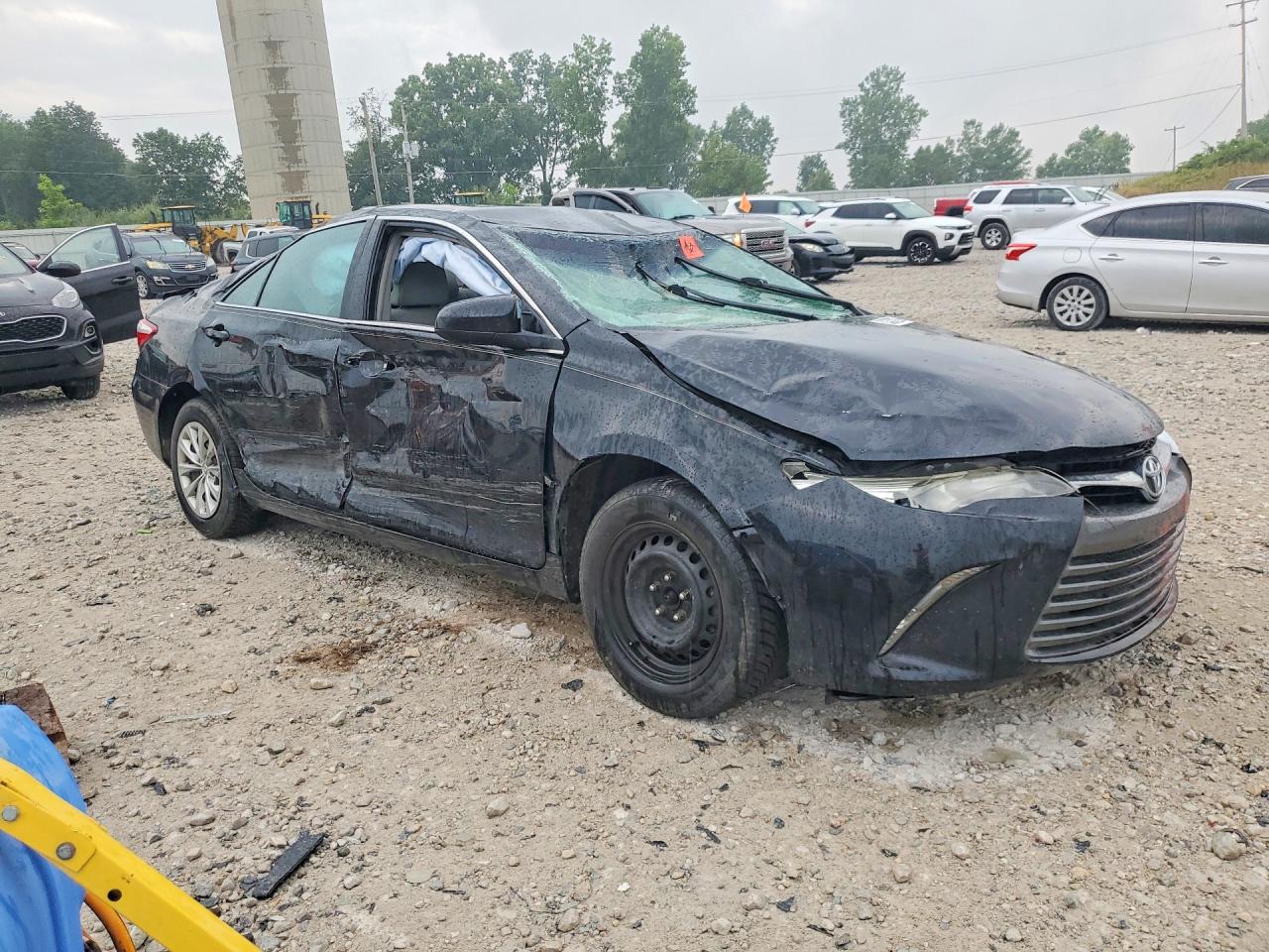 2015 Toyota Camry Le Black vin: 4T1BF1FK9FU890906