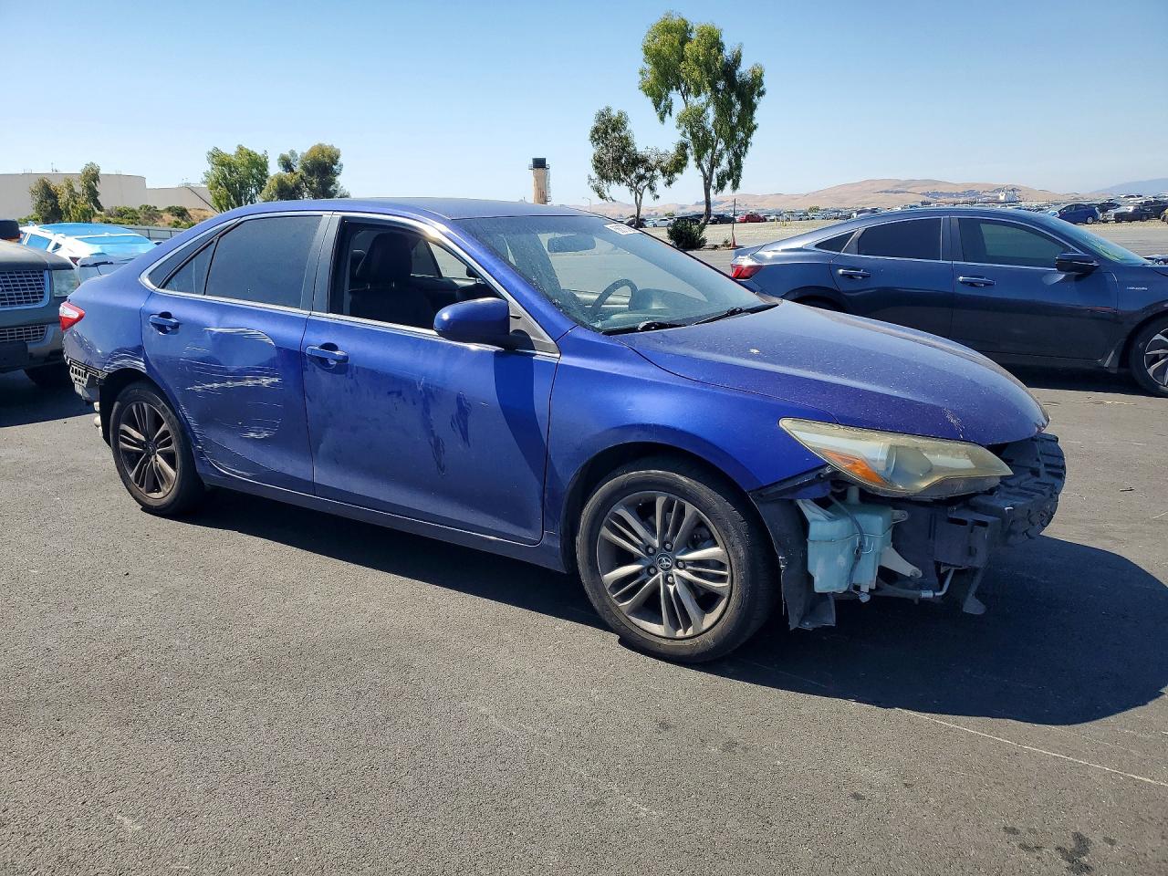 2015 Toyota Camry Se Blue vin: 4T1BF1FK9FU892316