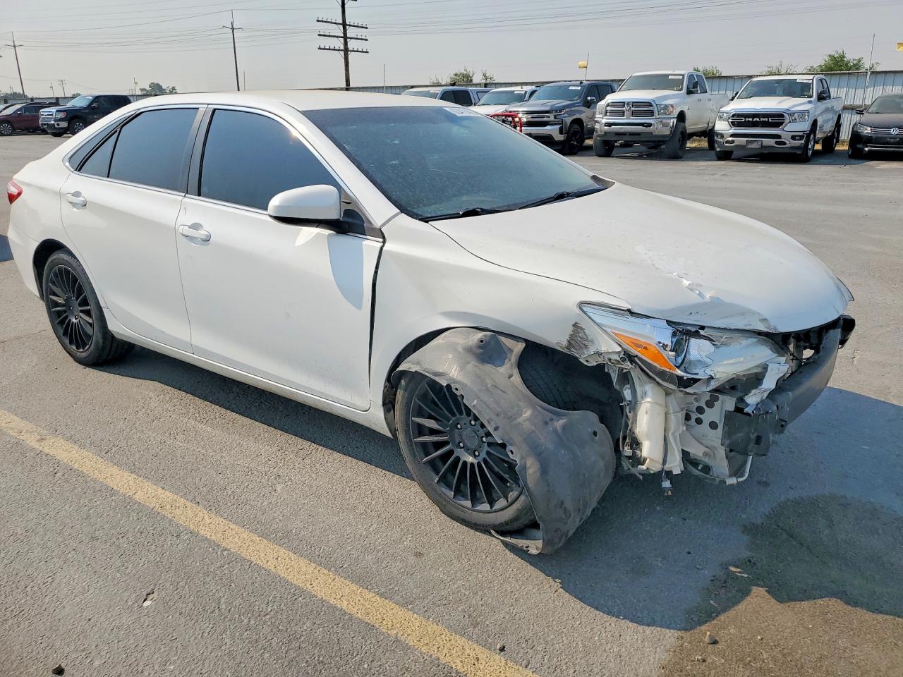 2015 Toyota Camry Se White vin: 4T1BF1FK9FU896785