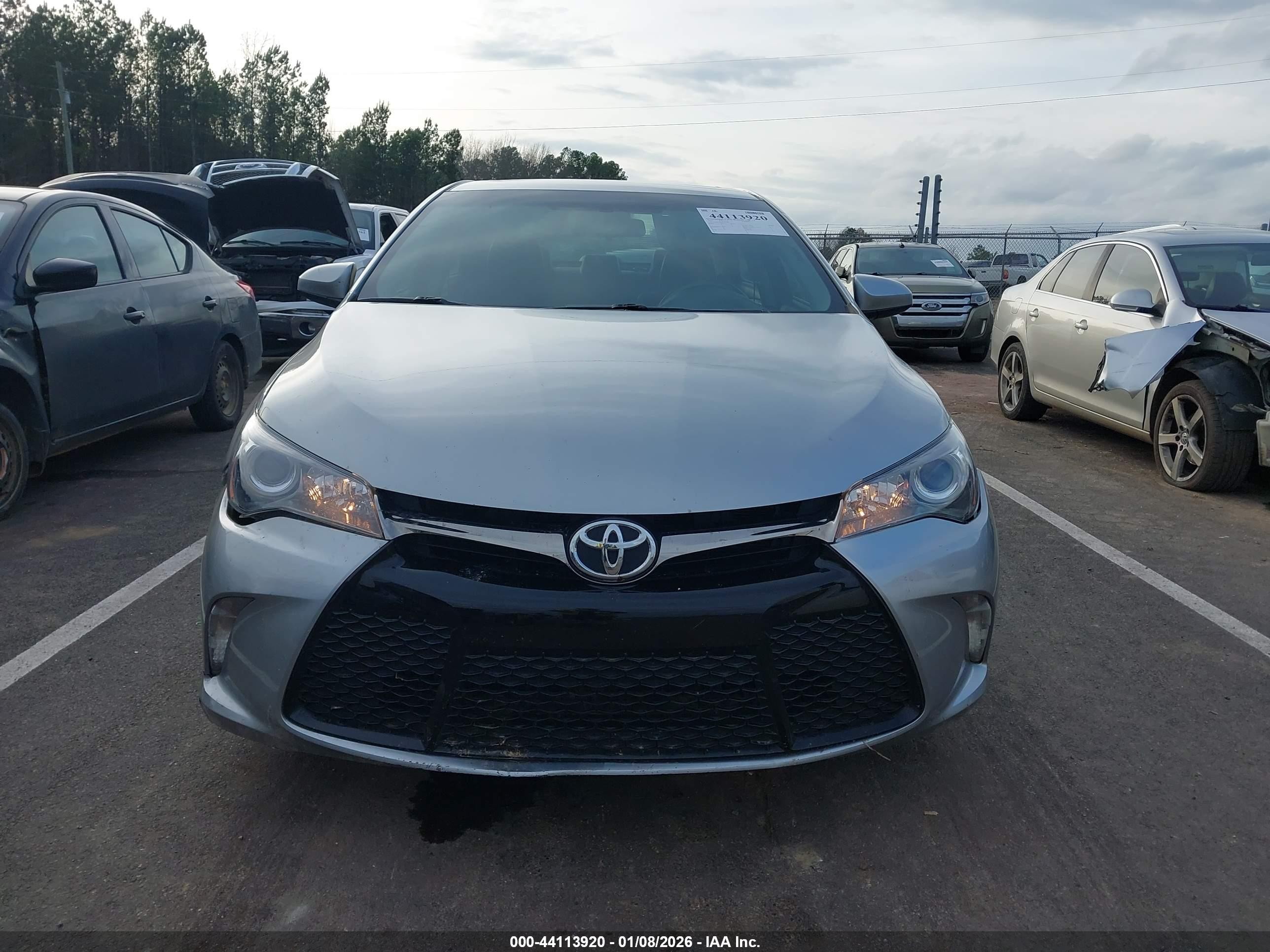 2015 Toyota Camry Se Silver vin: 4T1BF1FK9FU907381