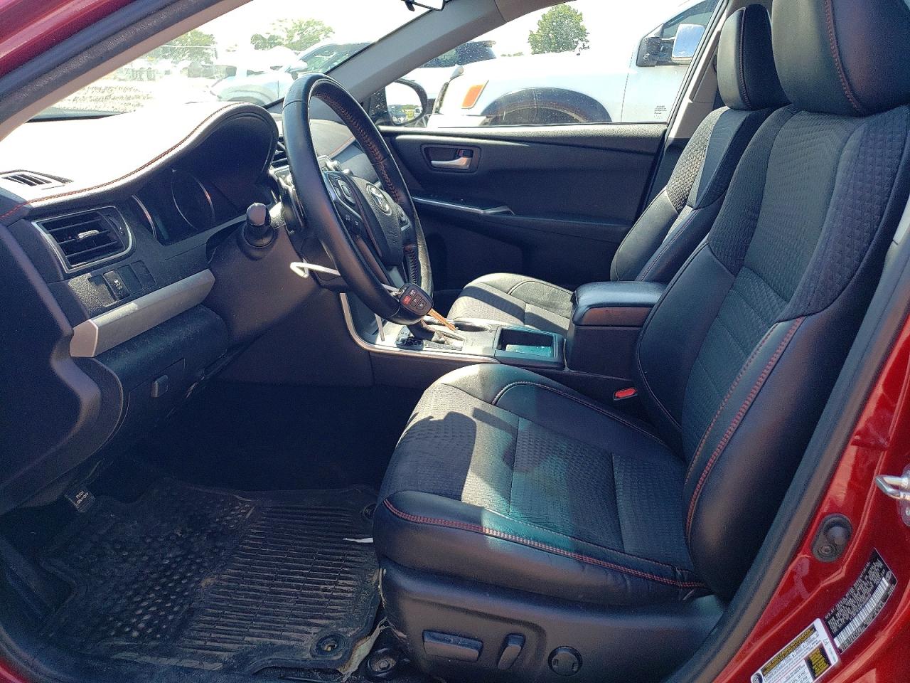 2015 Toyota Camry Se Red vin: 4T1BF1FK9FU909650