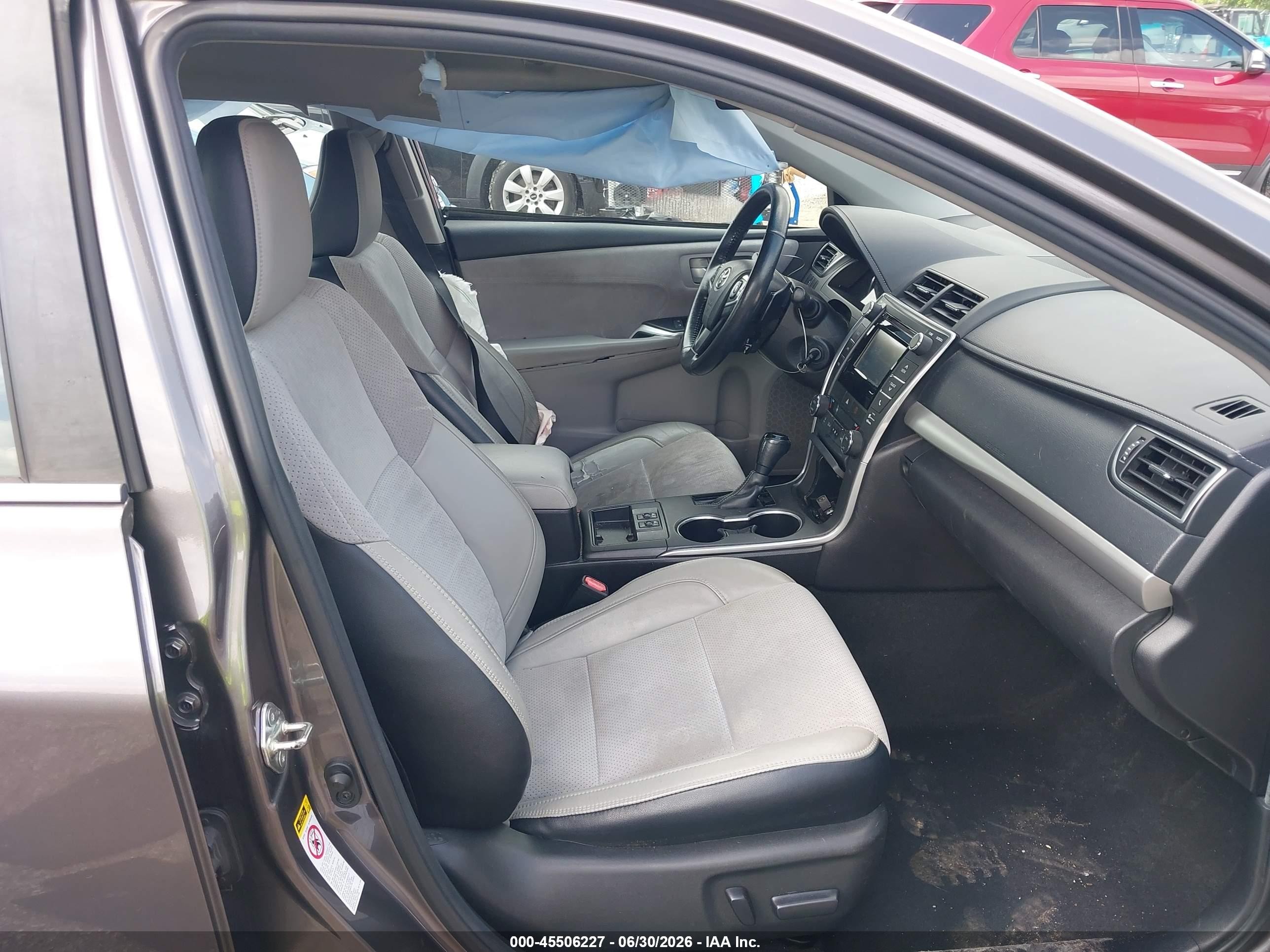 2015 Toyota Camry Xse Gray vin: 4T1BF1FK9FU921832