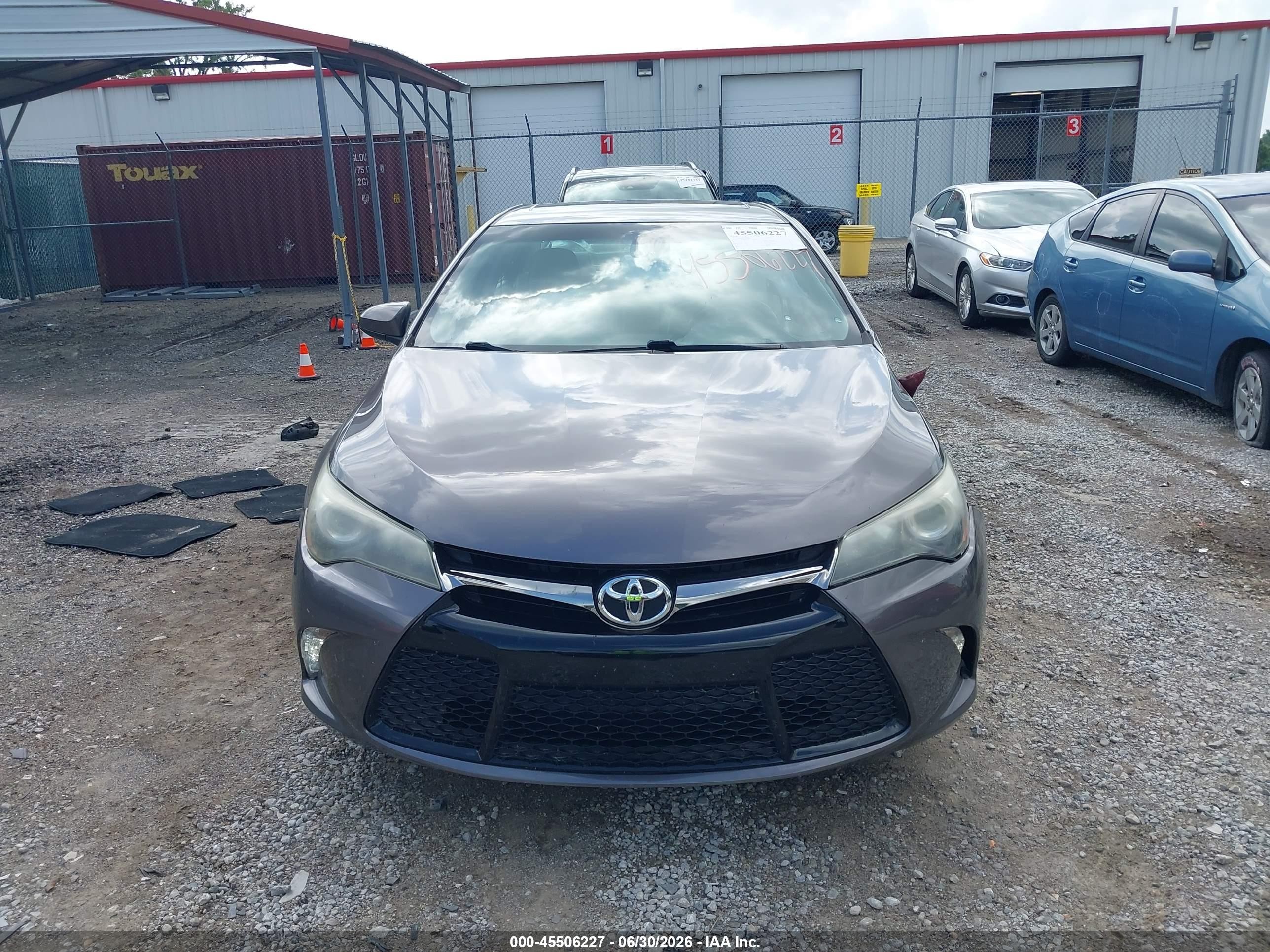 2015 Toyota Camry Xse Gray vin: 4T1BF1FK9FU921832
