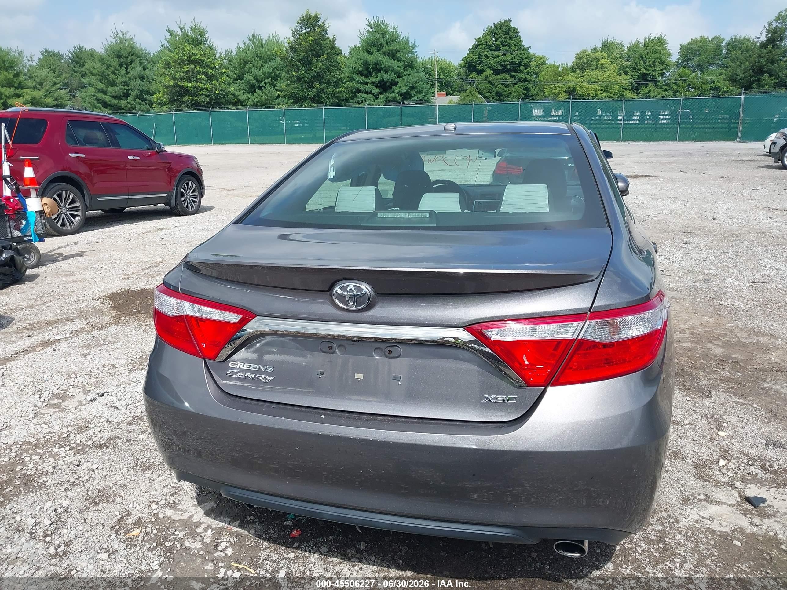 2015 Toyota Camry Xse Gray vin: 4T1BF1FK9FU921832