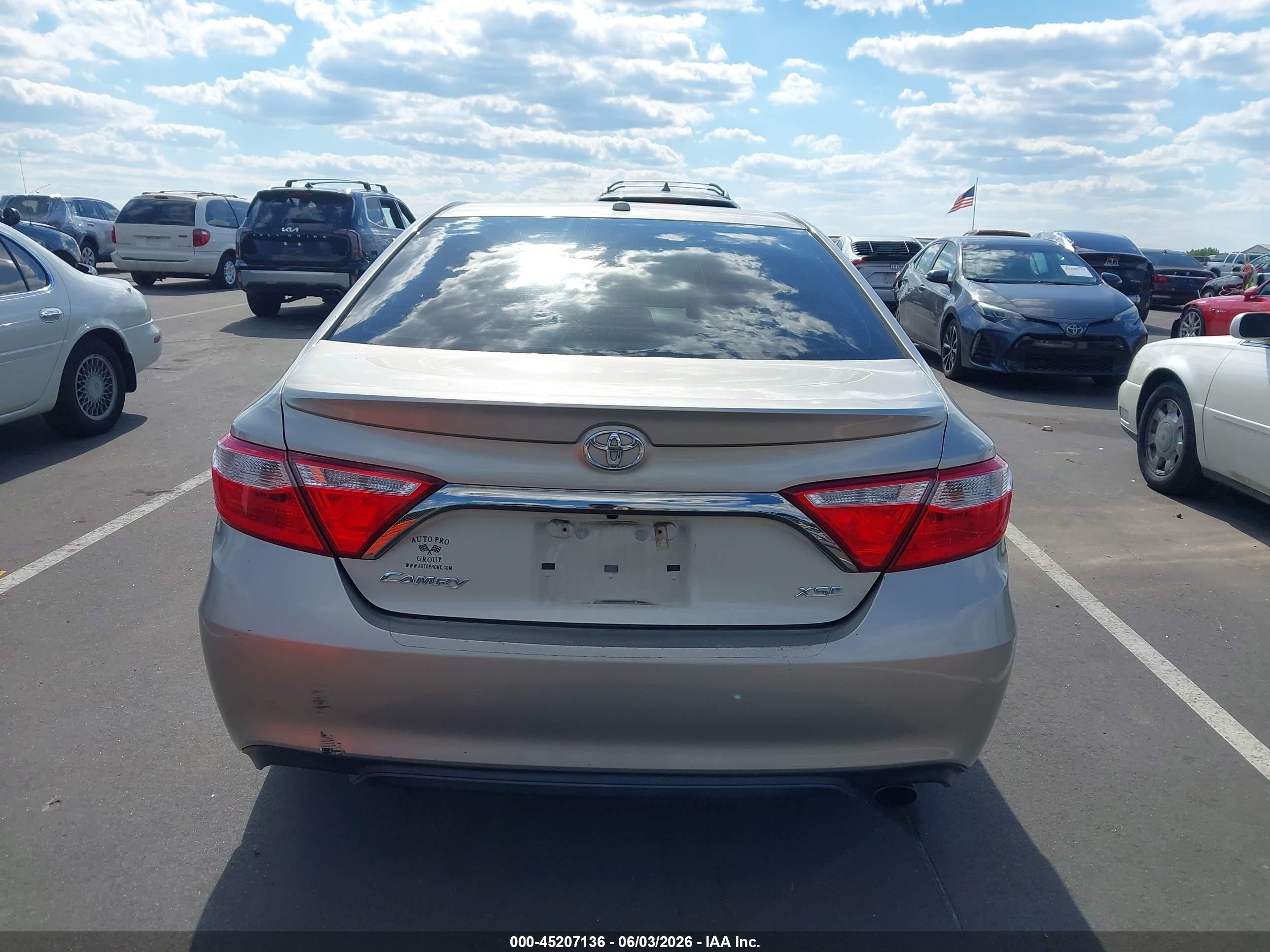 2015 Toyota Camry Xse Серебряный vin: 4T1BF1FK9FU927887
