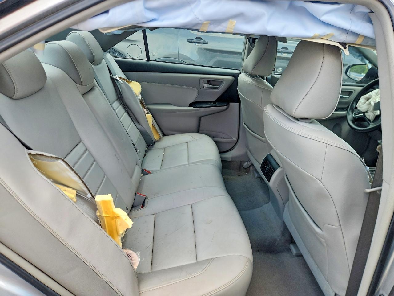 2015 Toyota Camry Xle Silver vin: 4T1BF1FK9FU947623